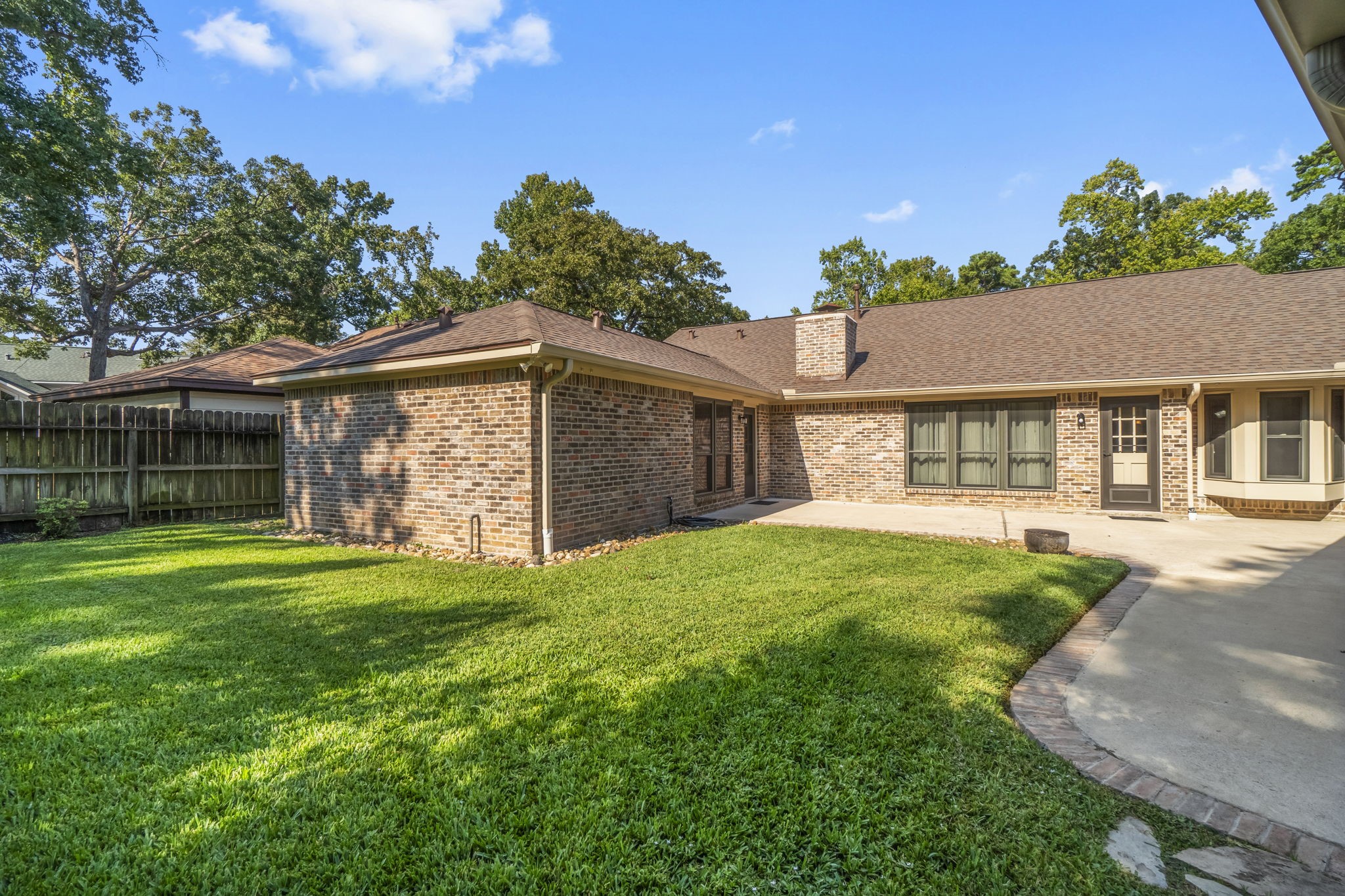 303 Scarborough Drive Property Photo 22