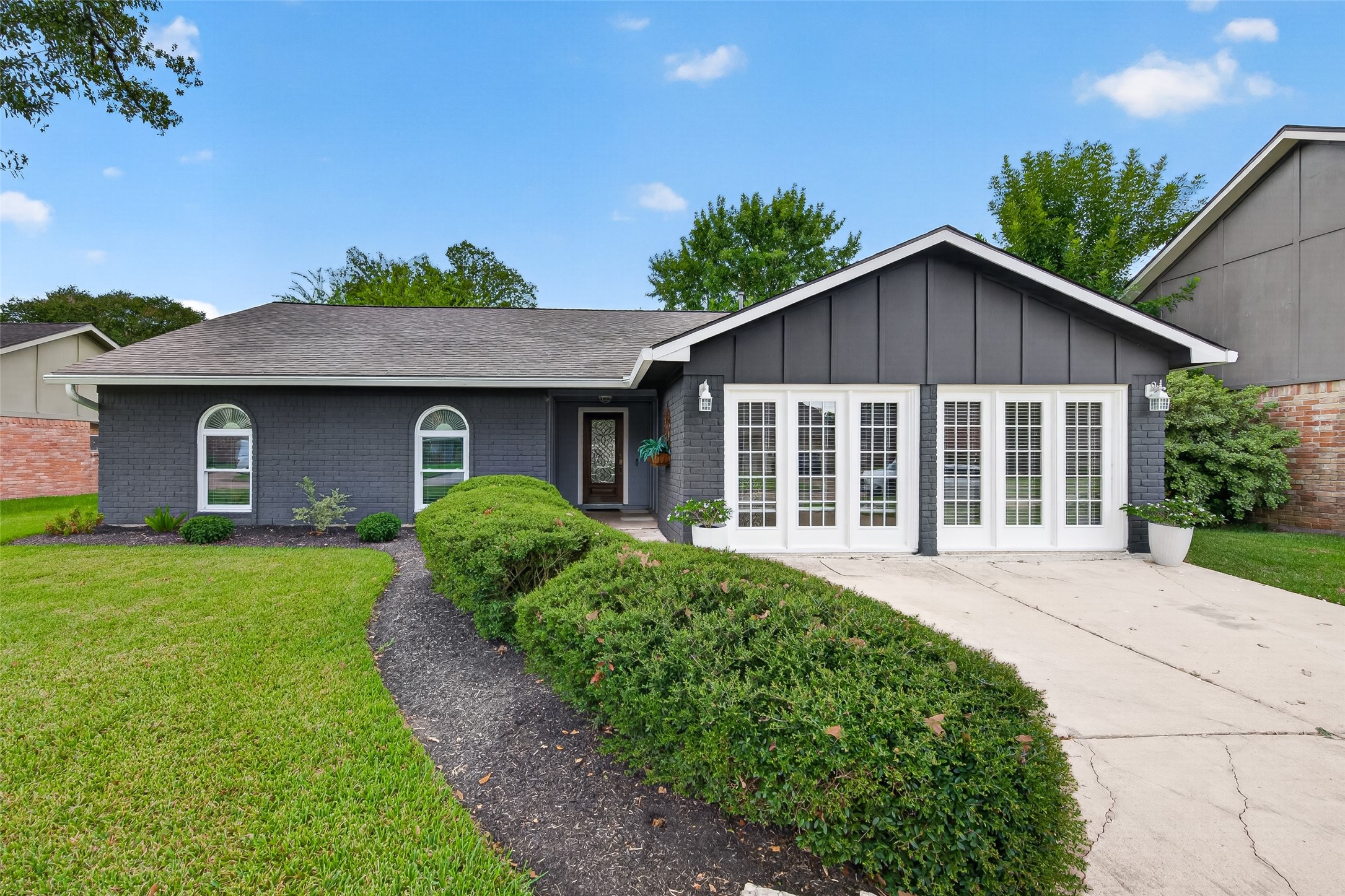 13819 Ivymount Drive