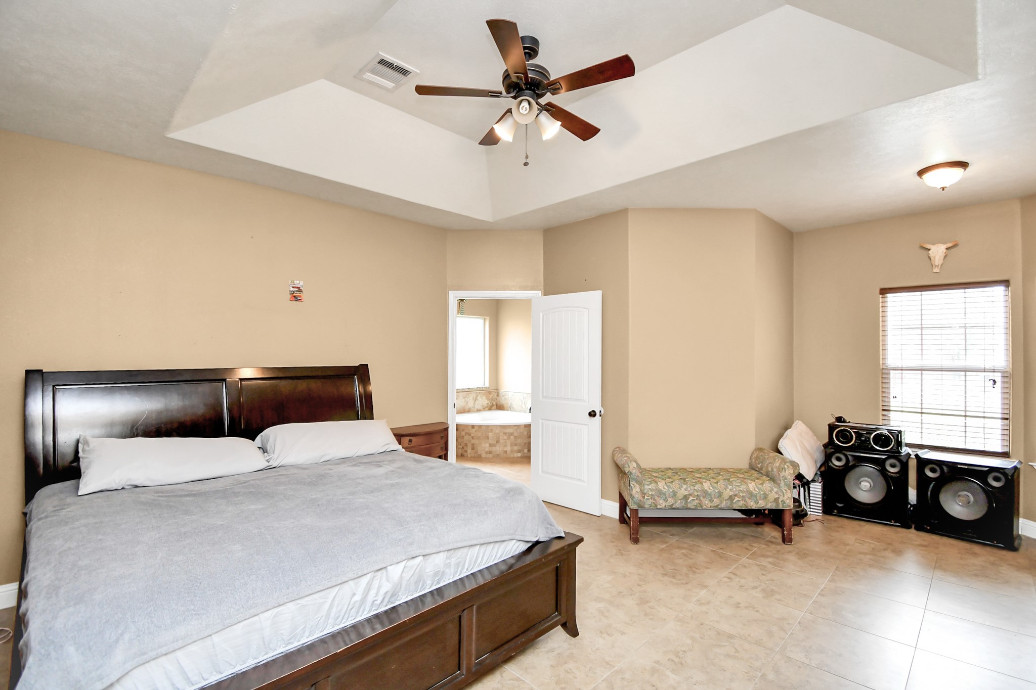314 County Road 6881 N Property Photo 17
