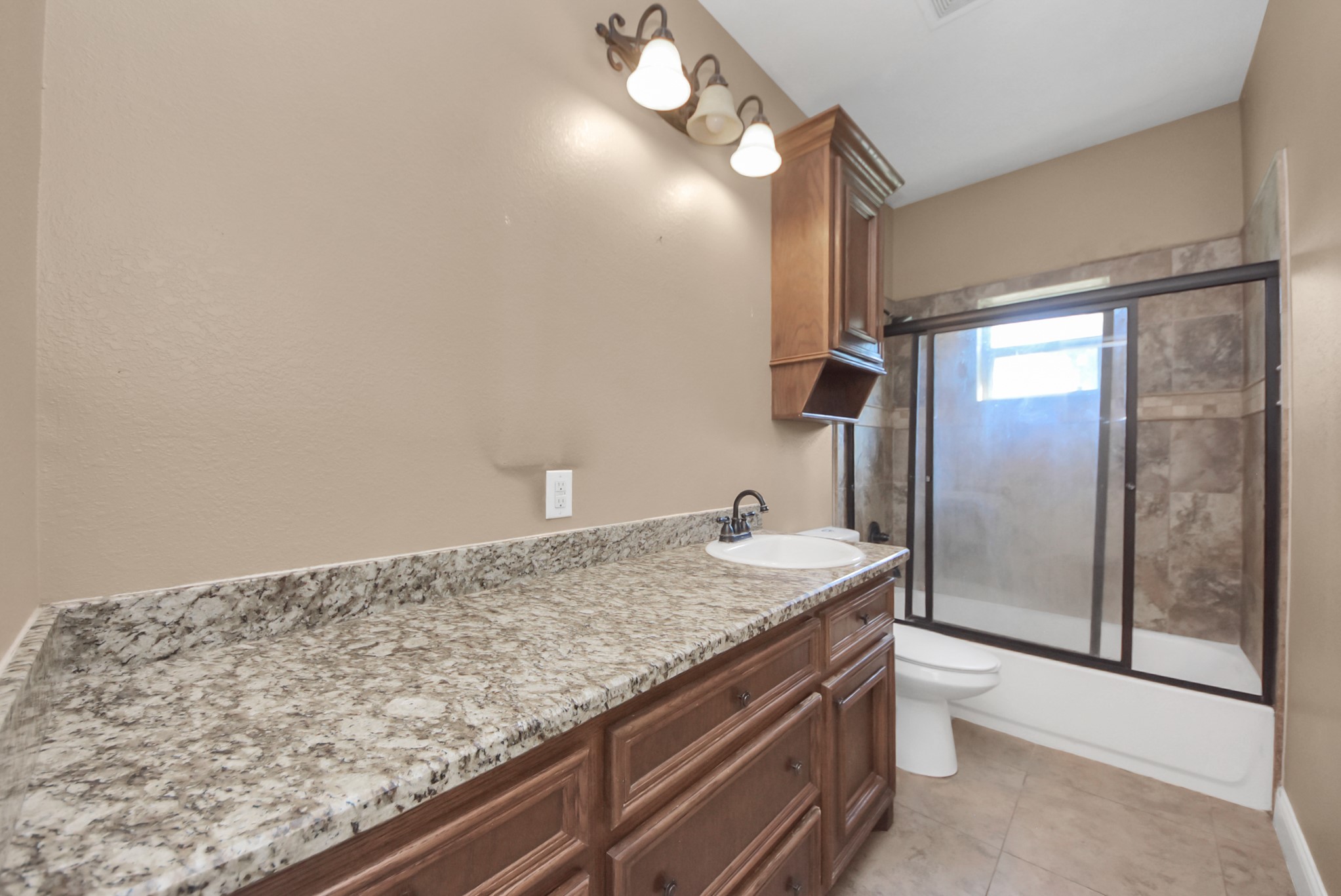 314 County Road 6881 N Property Photo 19