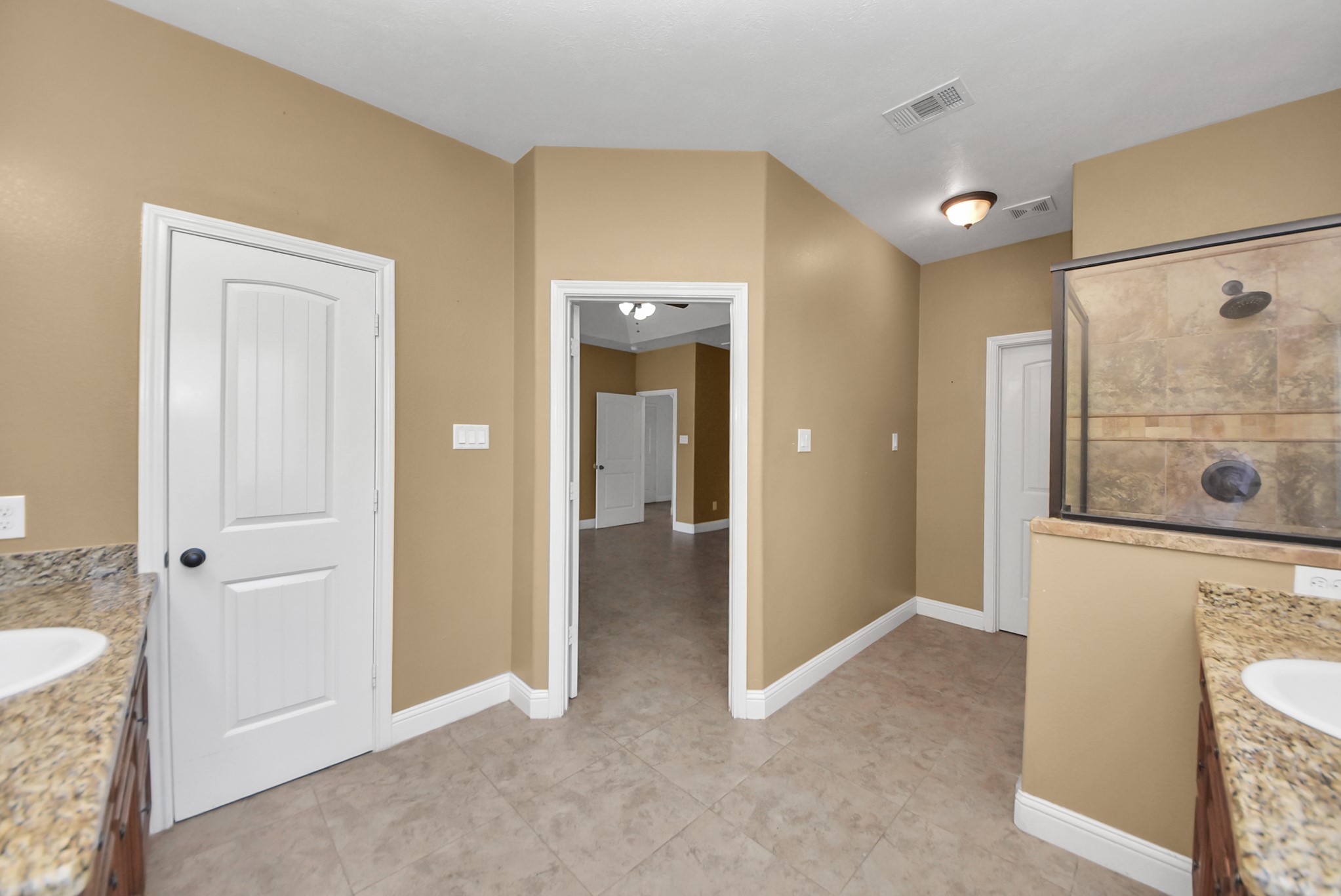 314 County Road 6881 N Property Photo 32