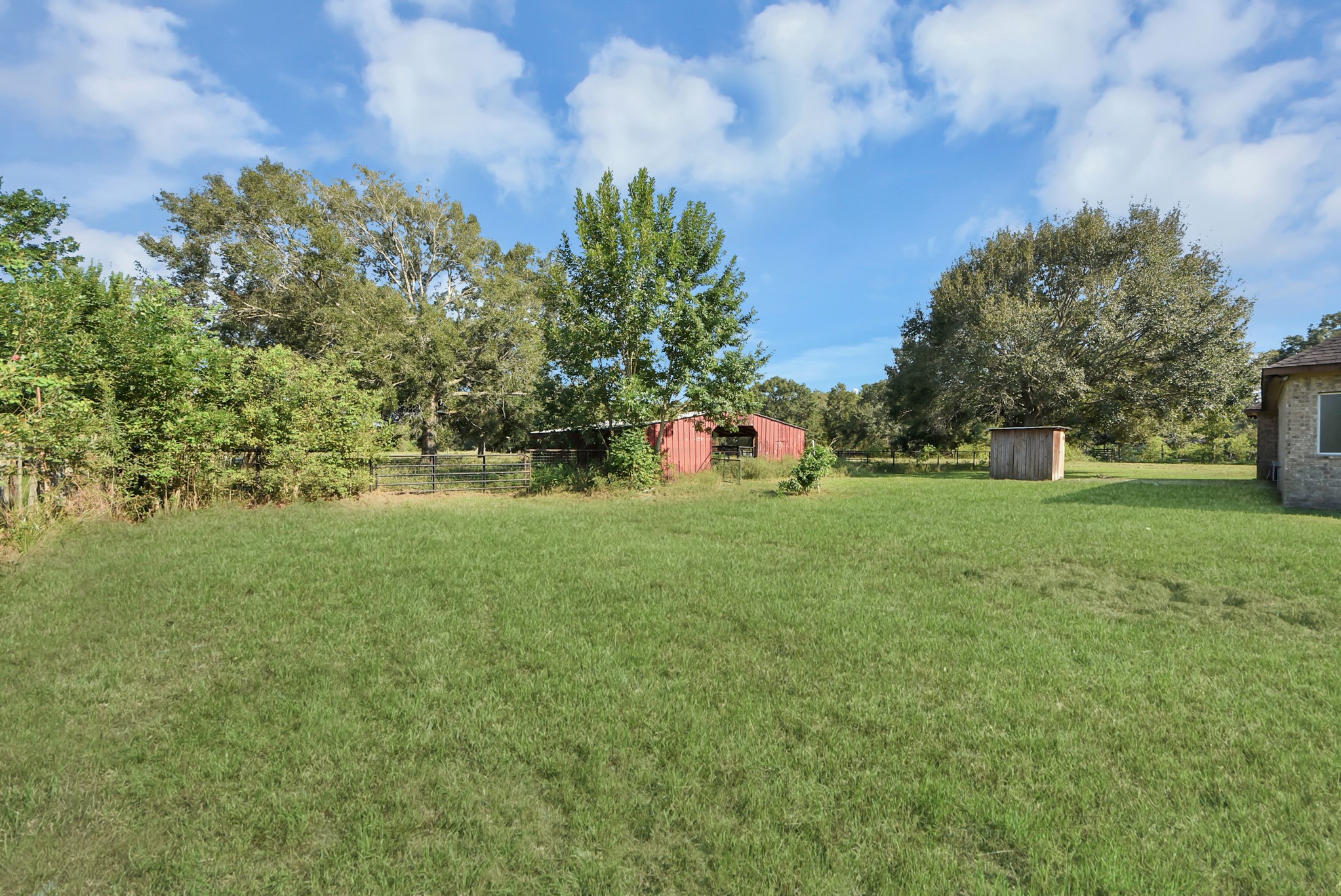 314 County Road 6881 N Property Photo 40
