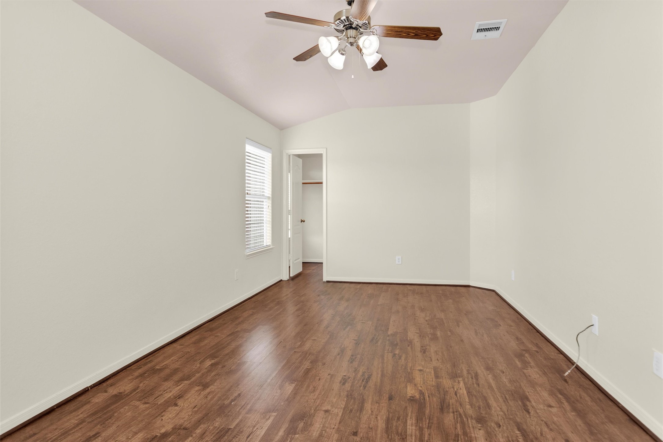 602 Blue Oasis Court Property Photo 25