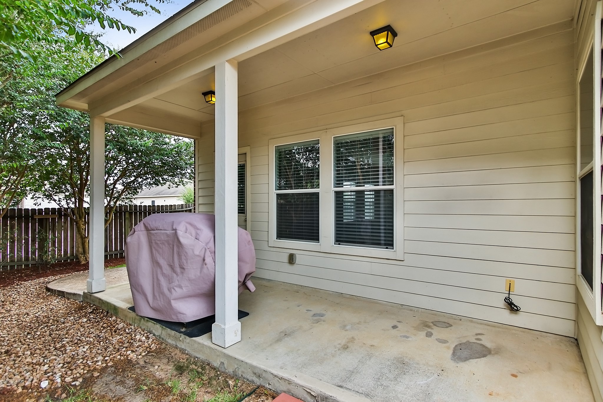 602 Blue Oasis Court Property Photo 33