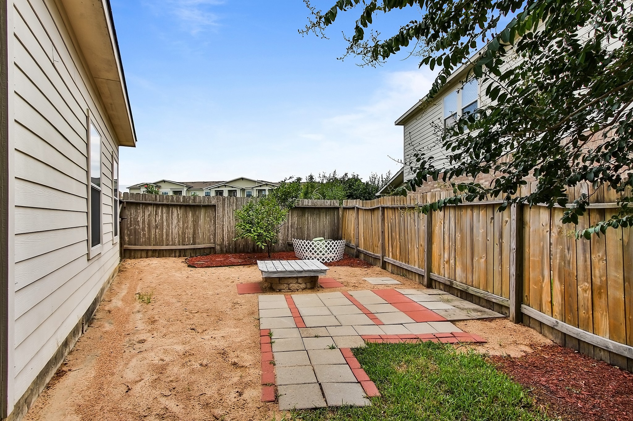 602 Blue Oasis Court Property Photo 37