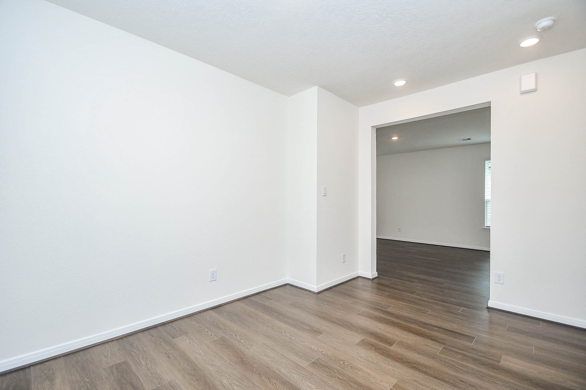 25230 Benroe Street Property Photo 13