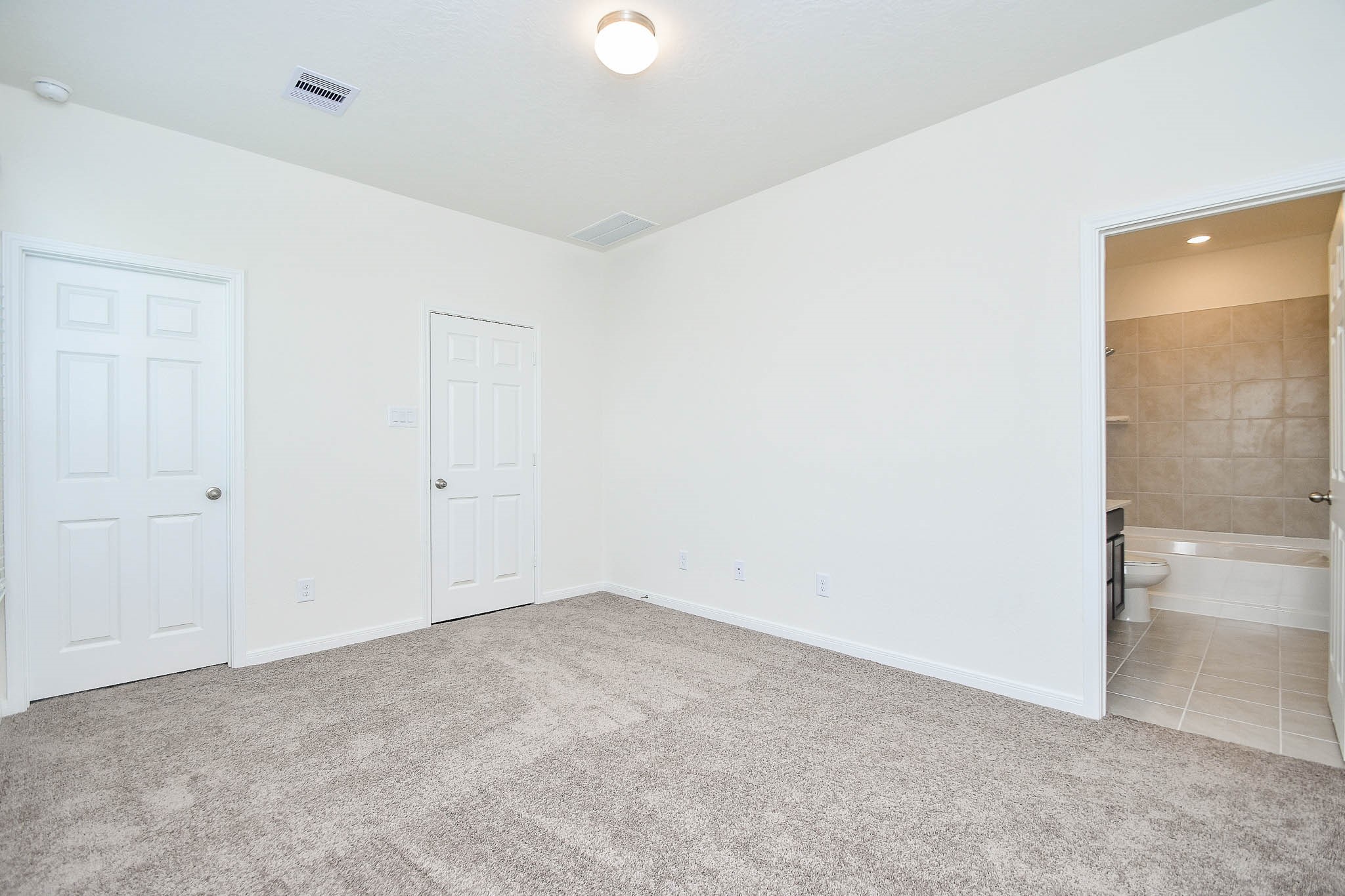 25230 Benroe Street Property Photo 15