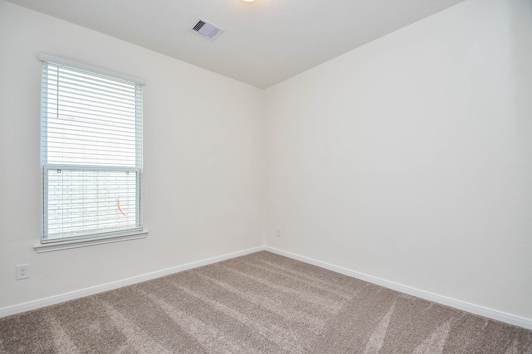 25230 Benroe Street Property Photo 20