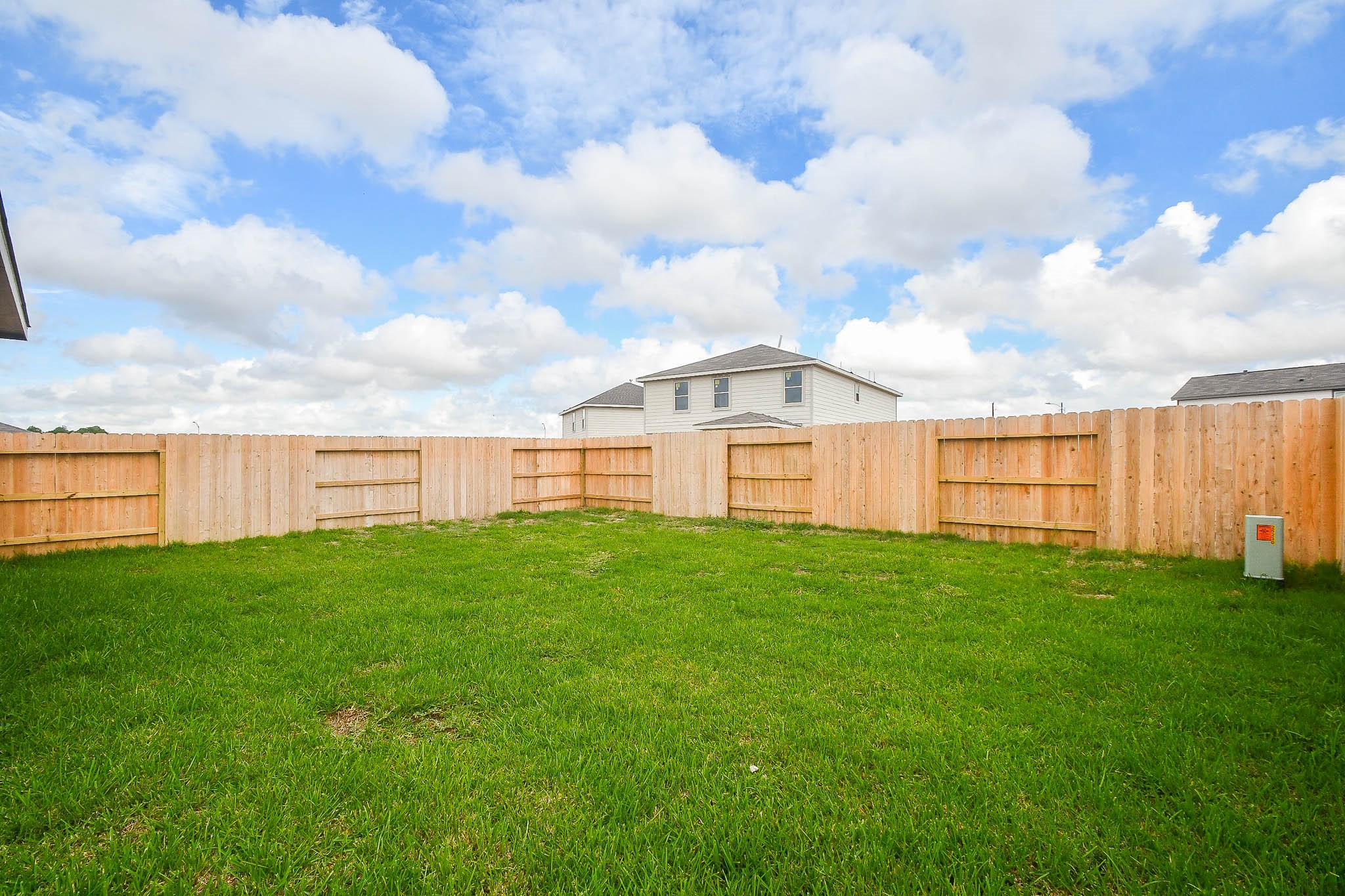 25230 Benroe Street Property Photo 27