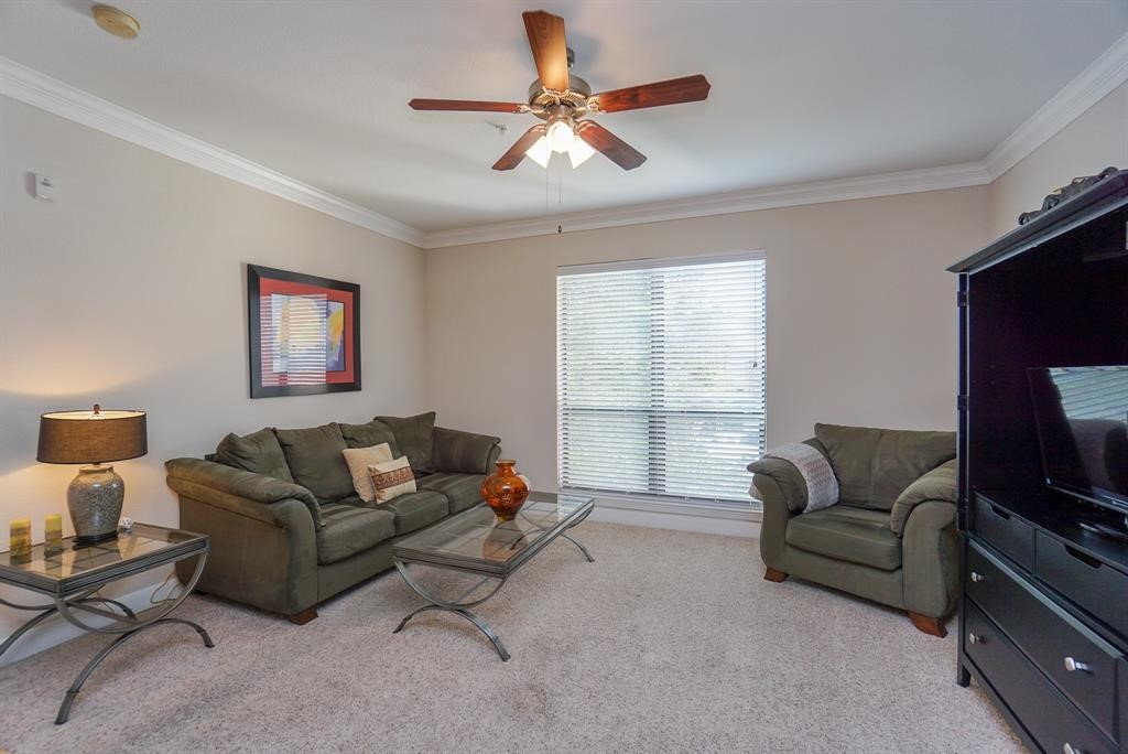 2299 Lone Star Drive 202 Property Photo 5