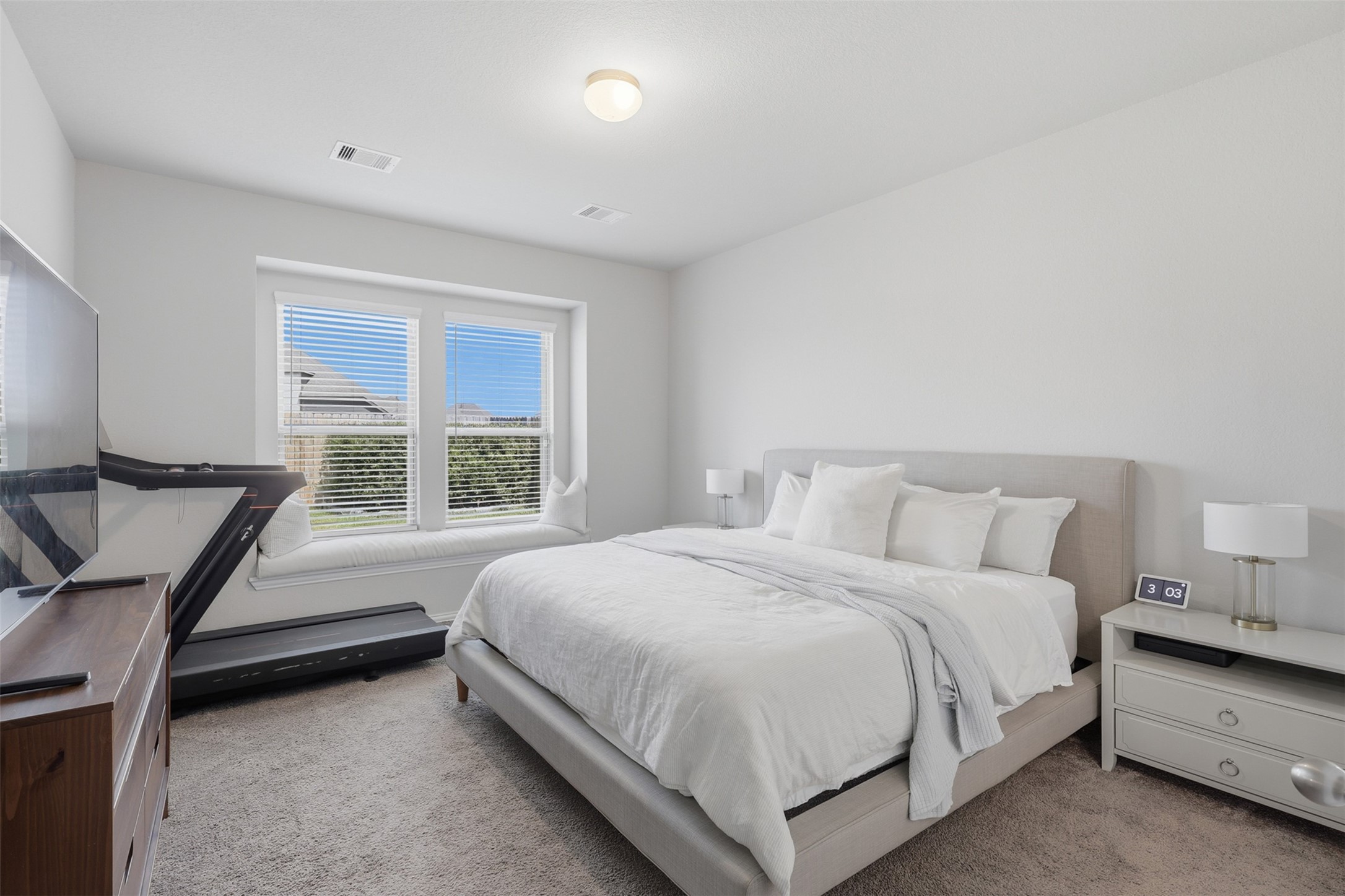 15718 Highlands Cove Drive Property Photo 13