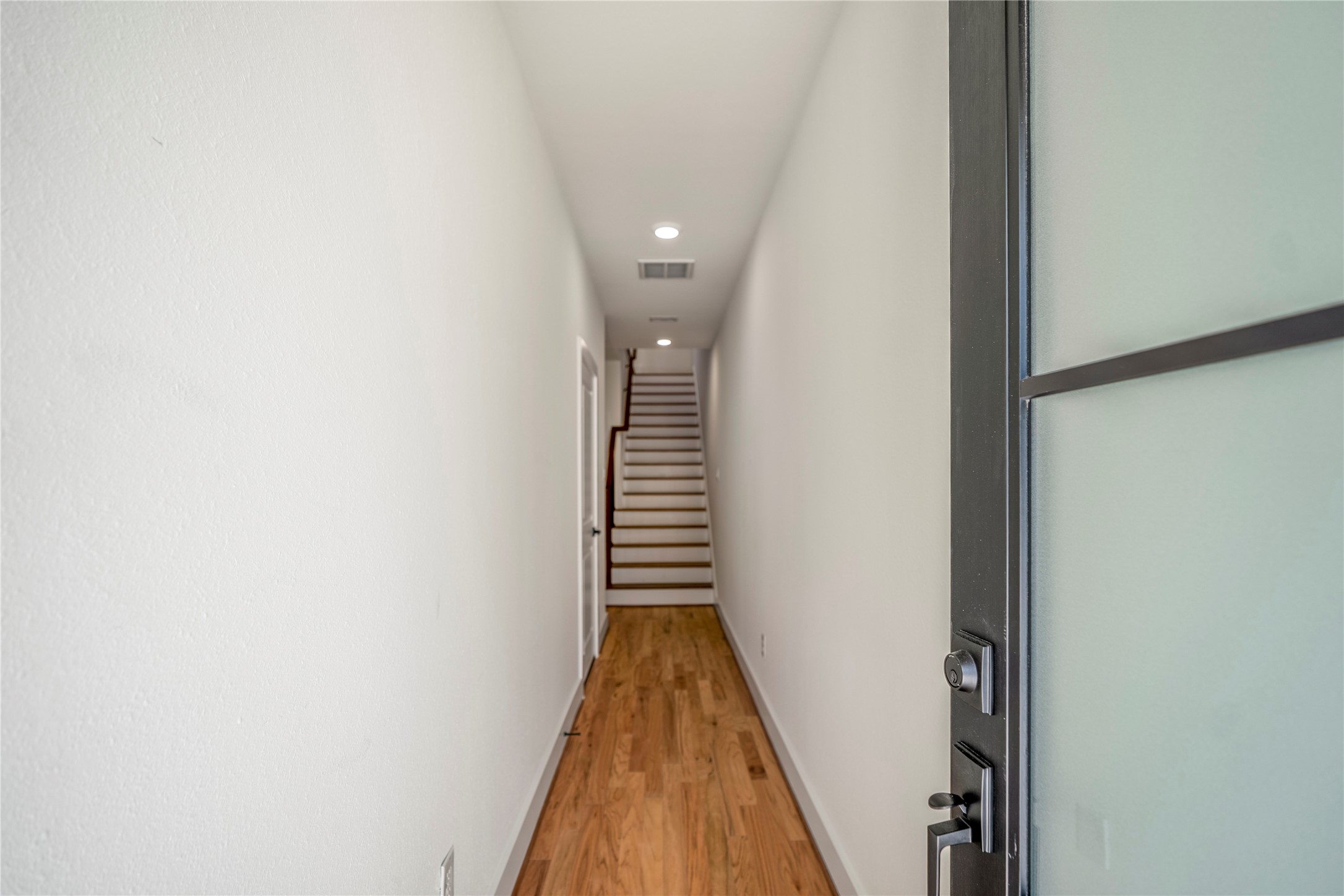 6320 Del Rio Street Property Photo 3