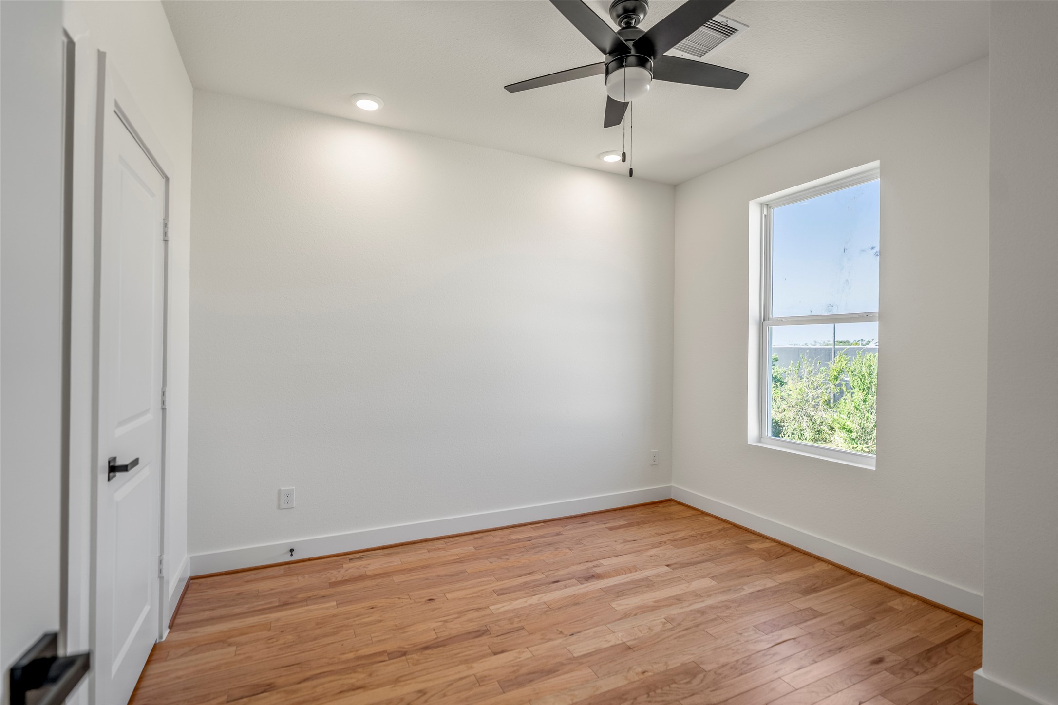 6320 Del Rio Street Property Photo 27