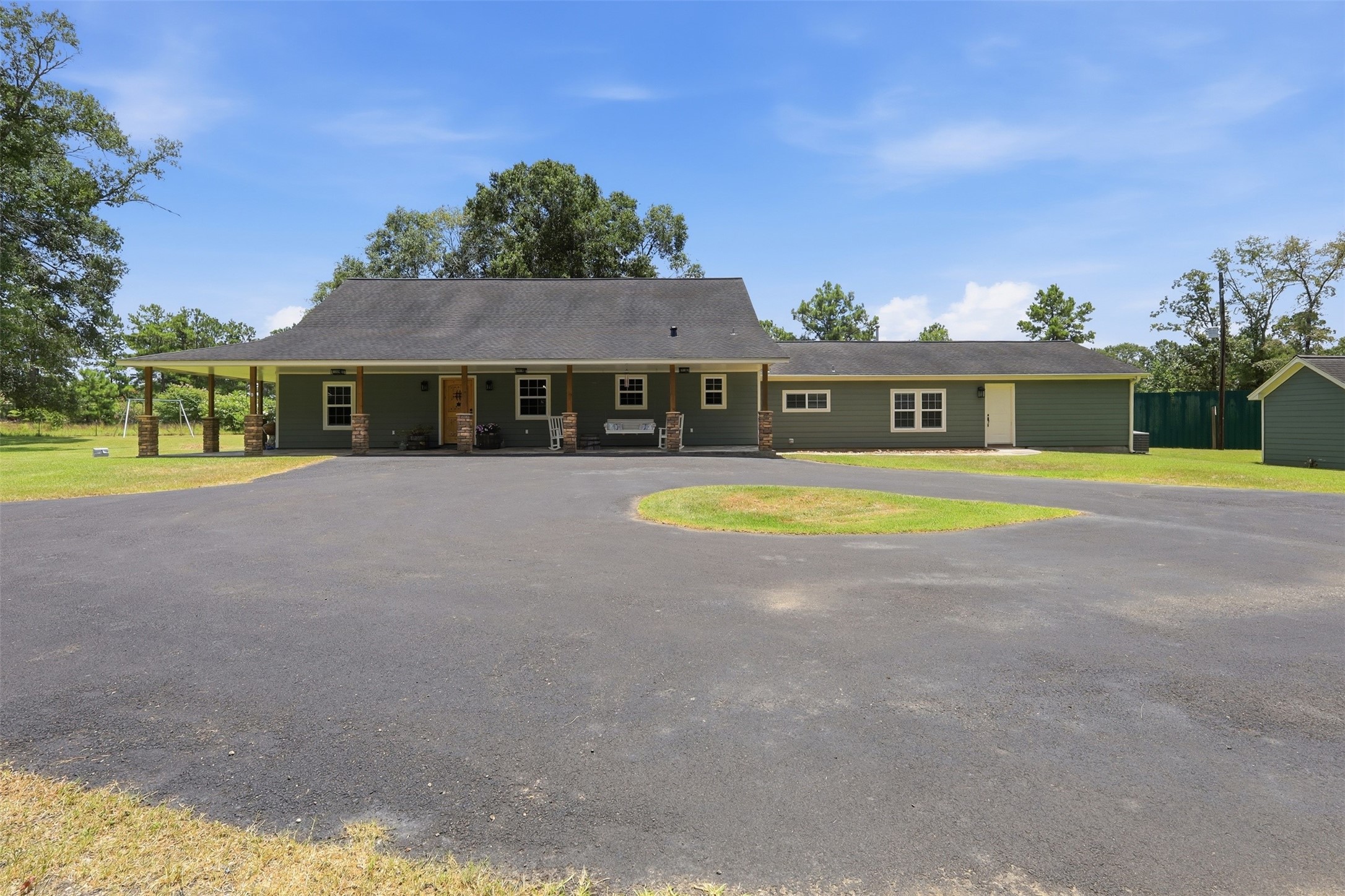 10695 White Rock Road Property Photo 3
