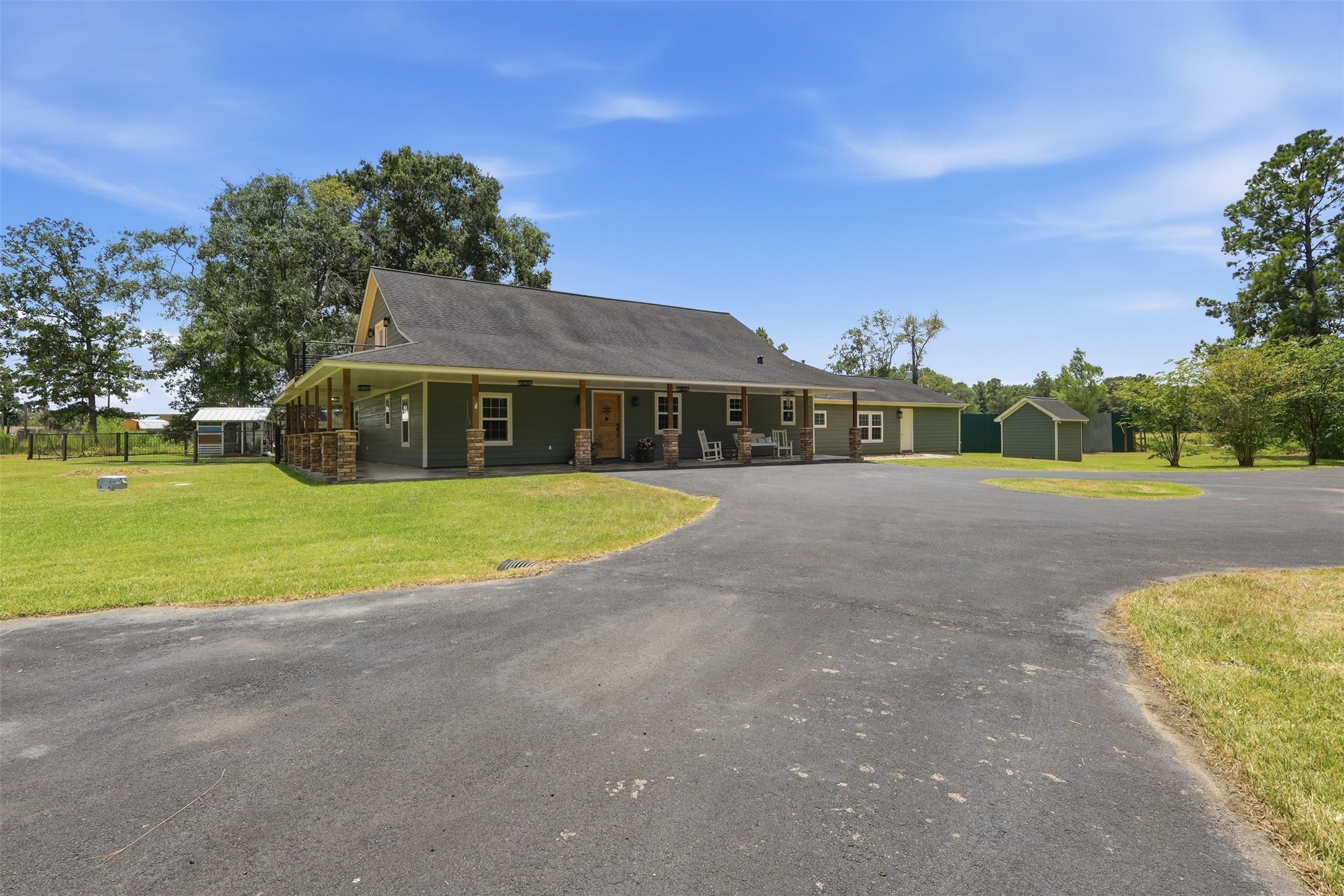 10695 White Rock Road Property Photo 4