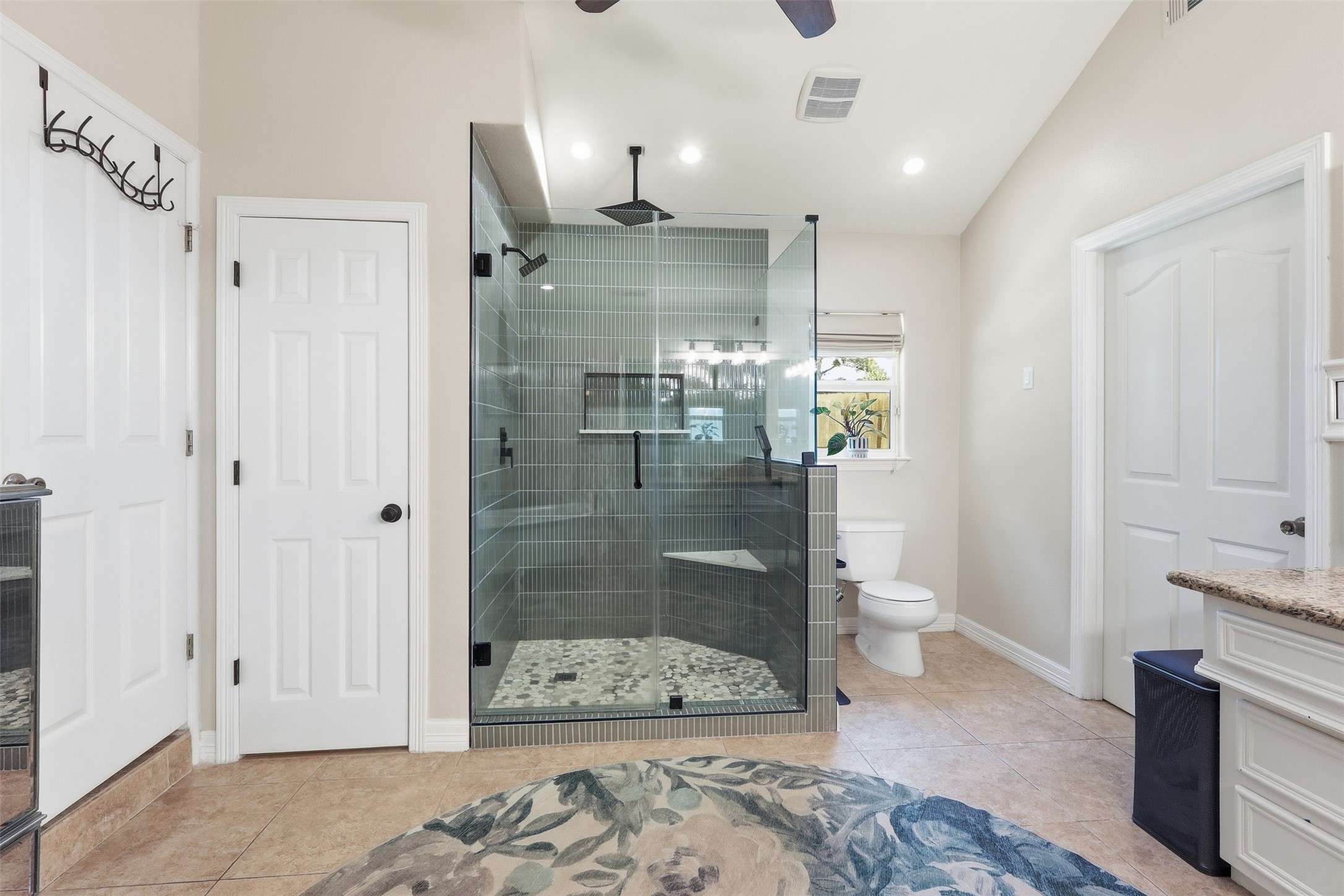10695 White Rock Road Property Photo 17