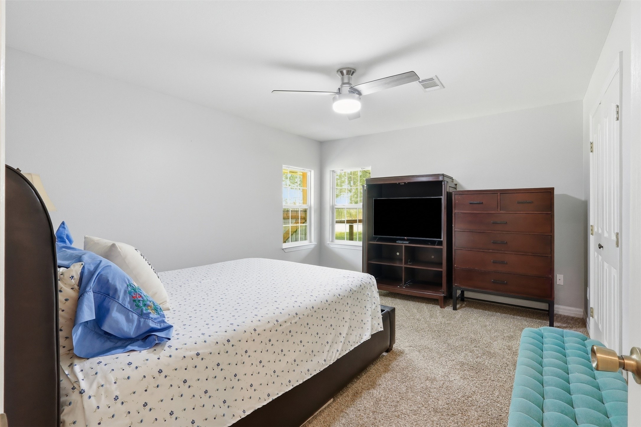 10695 White Rock Road Property Photo 24