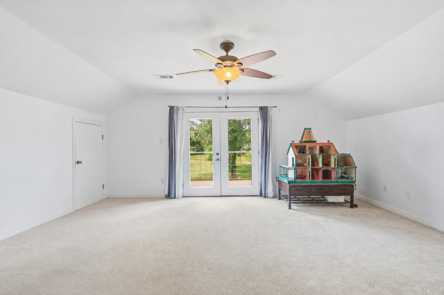 10695 White Rock Road Property Photo 31