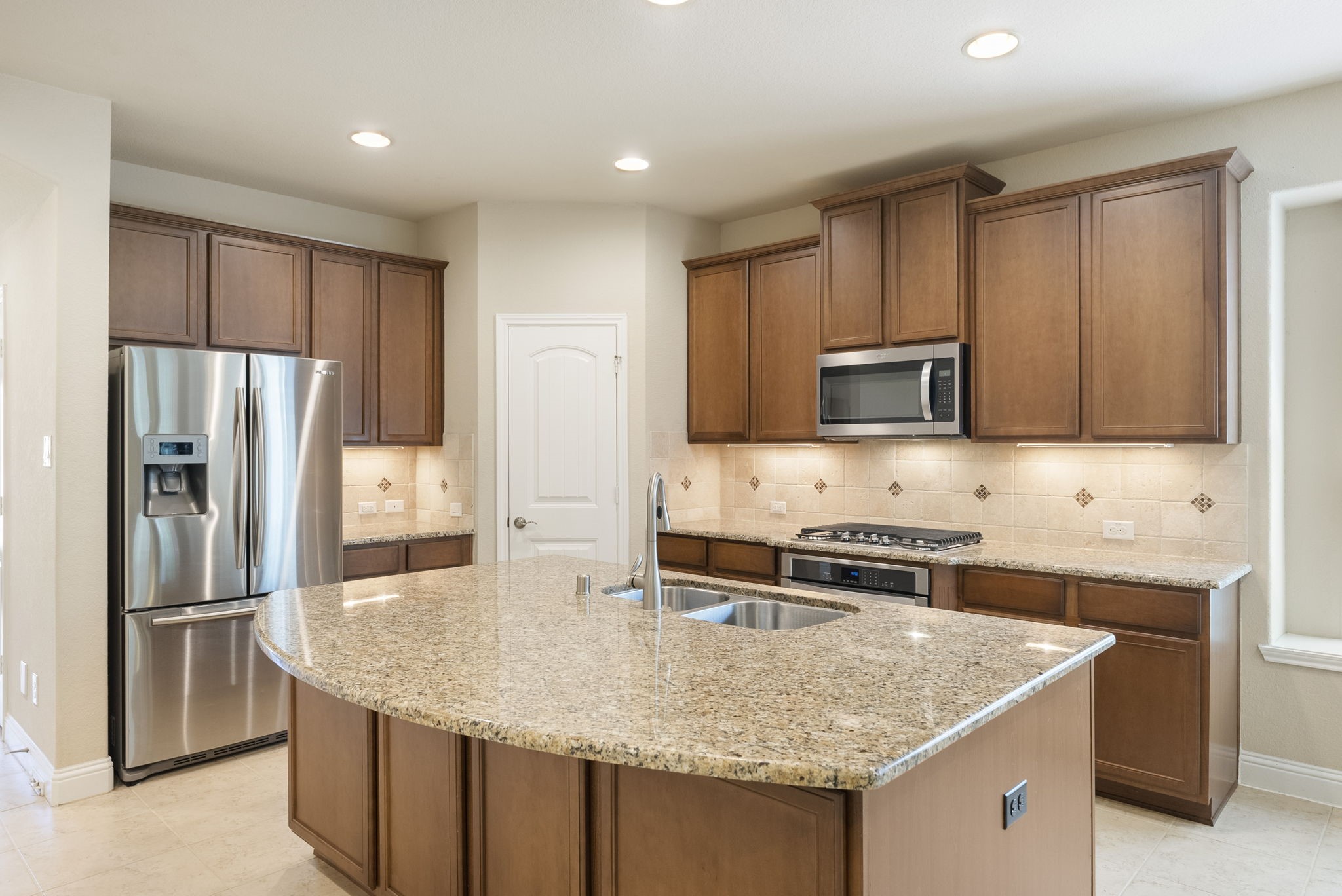 3565 Falcon Way Property Photo 12