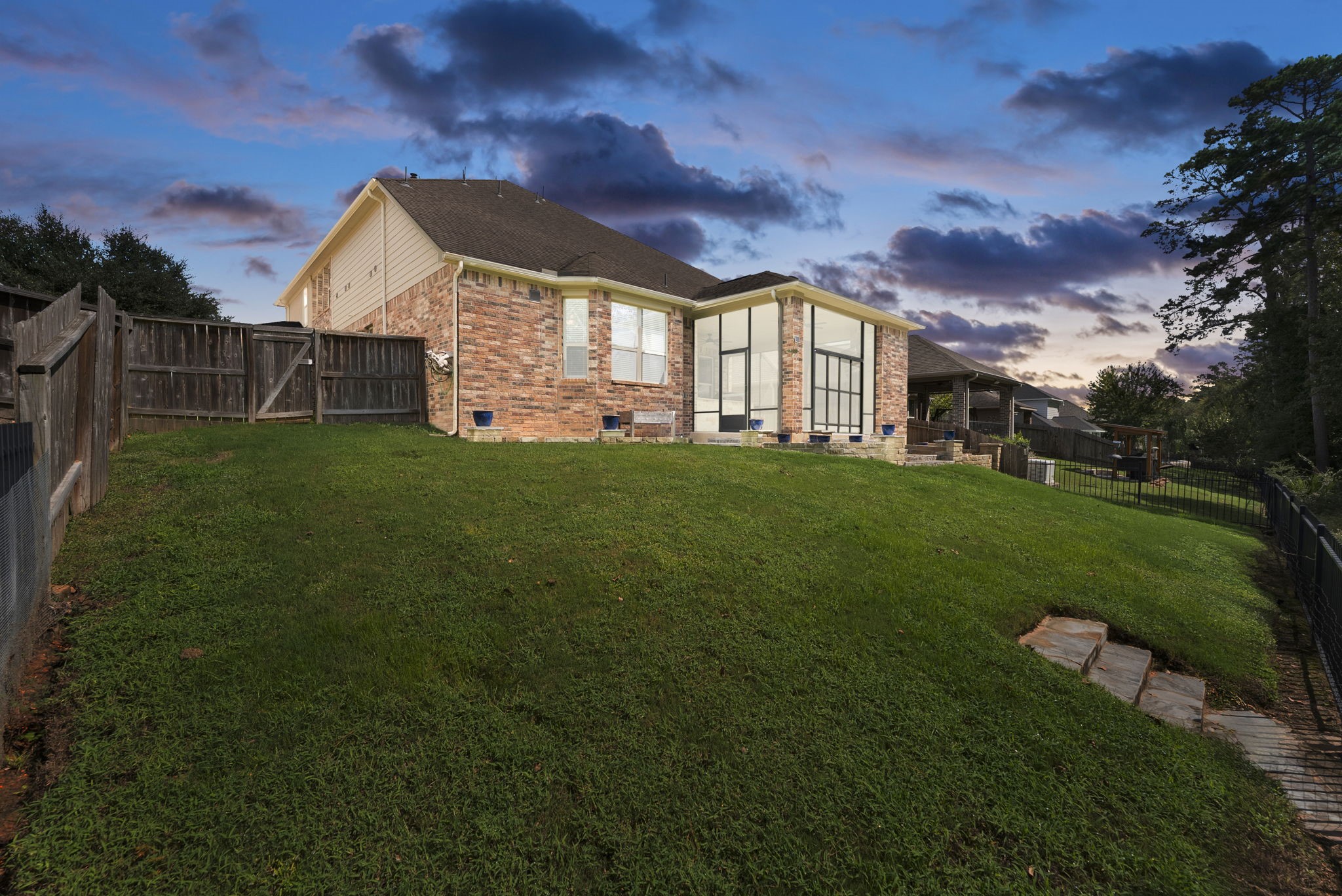 3565 Falcon Way Property Photo 44