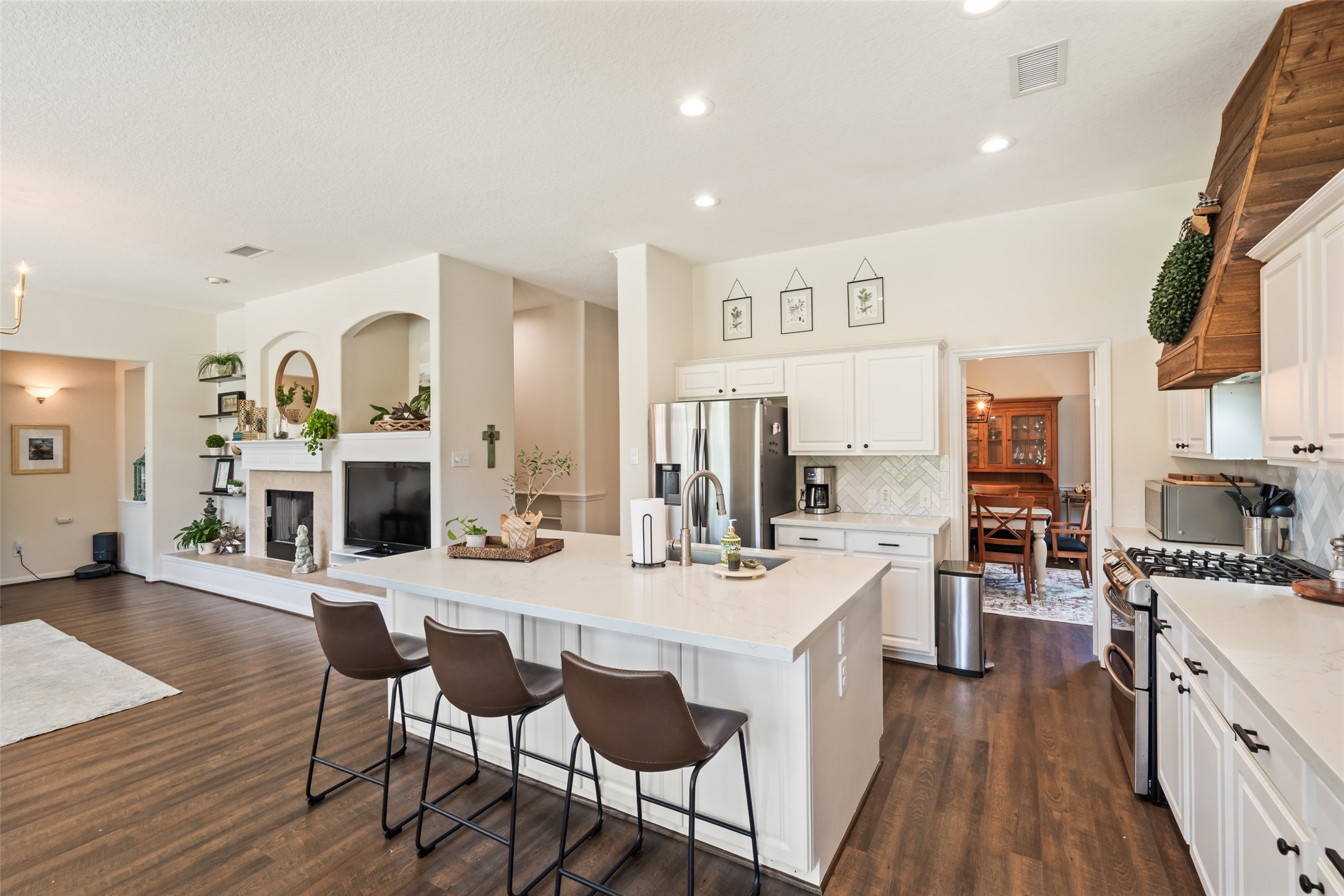 38 Prosewood Drive Property Photo 12