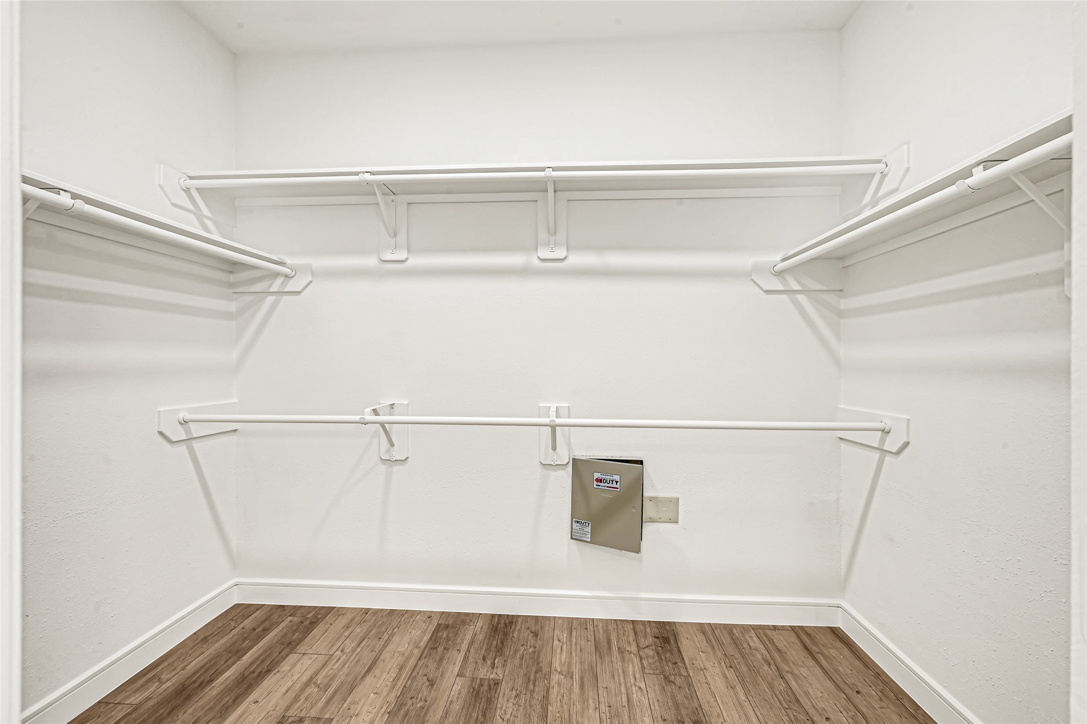 22510 Rocky Glen Court Property Photo 18