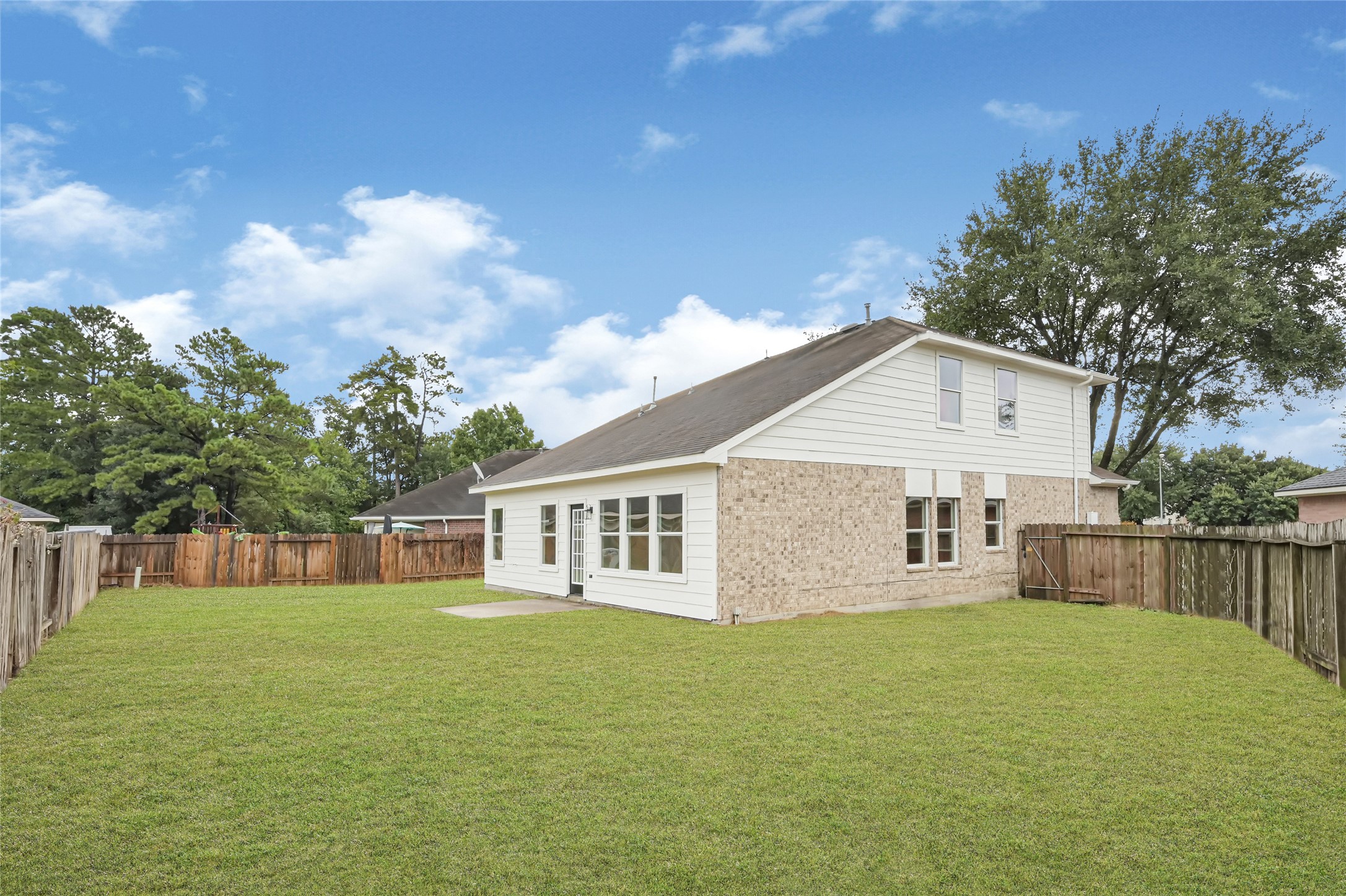 22510 Rocky Glen Court Property Photo 26