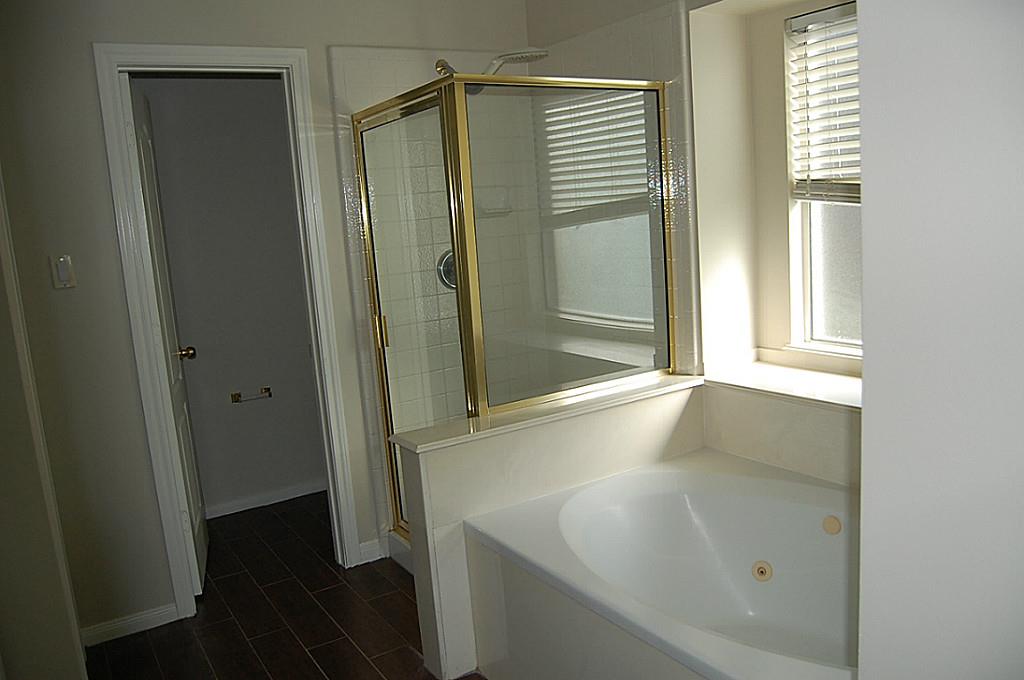 1638 Candleston Lane Property Photo 9