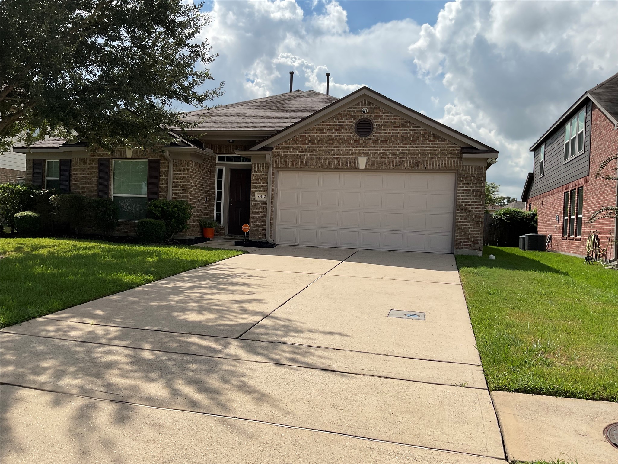 6410 Juniper Springs Drive Property Photo 3