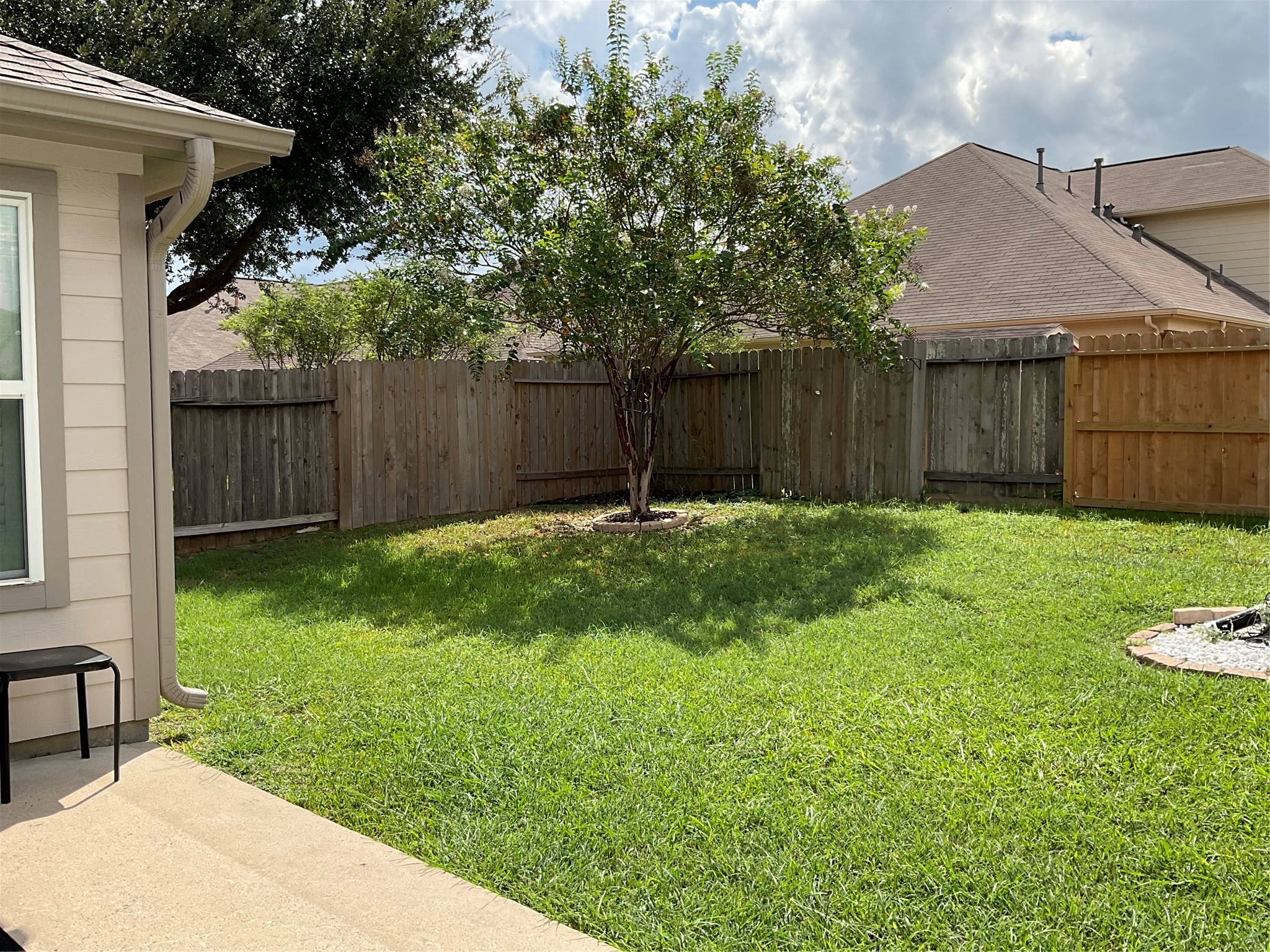 6410 Juniper Springs Drive Property Photo 6