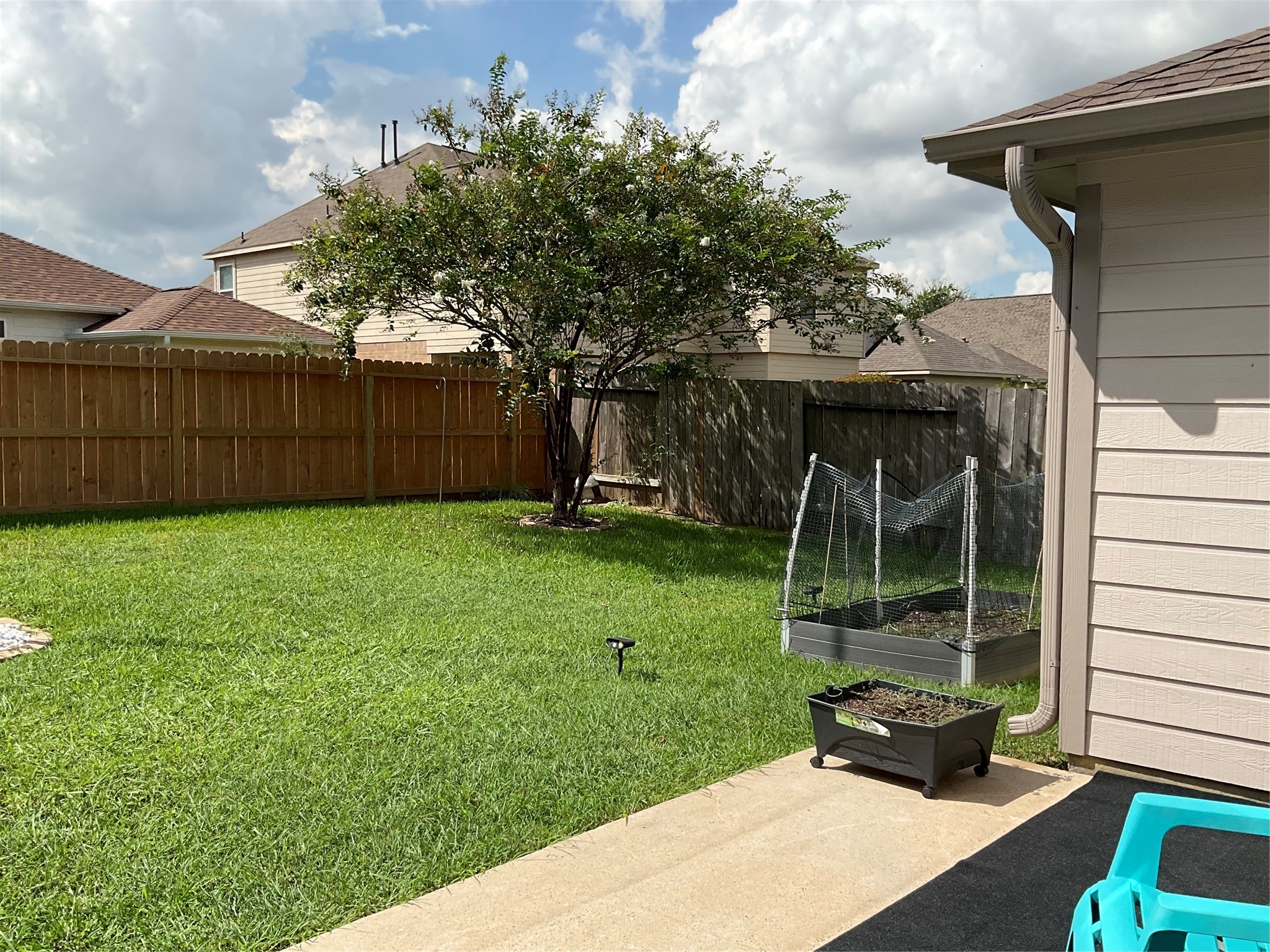 6410 Juniper Springs Drive Property Photo 7