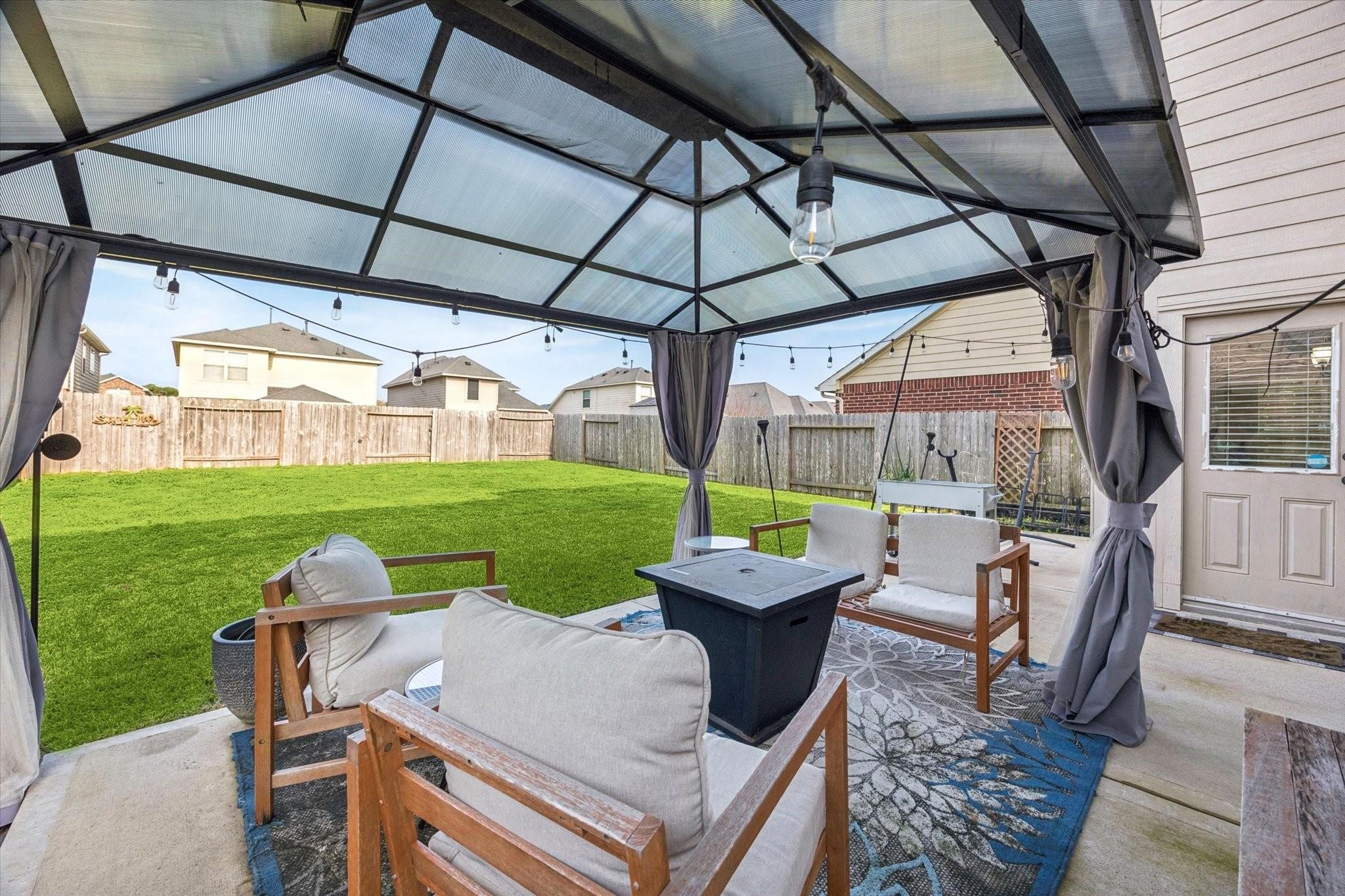 5127 Misty Lane Property Photo 4