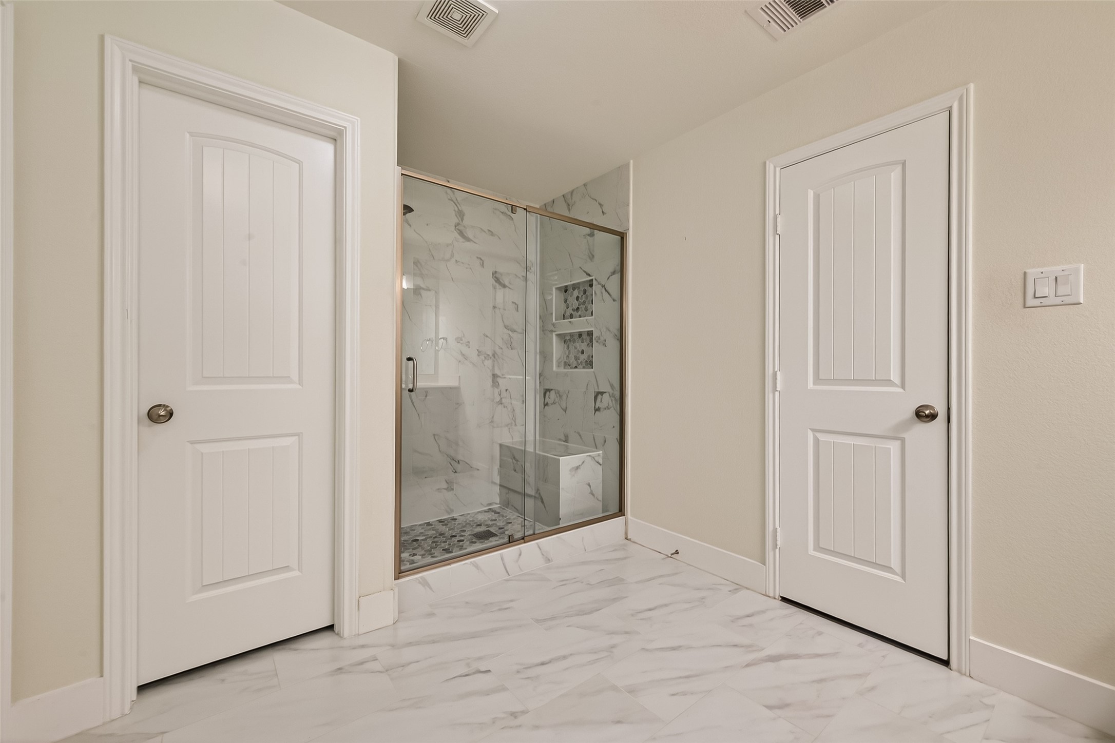 9410 Claystone Lane Property Photo 47