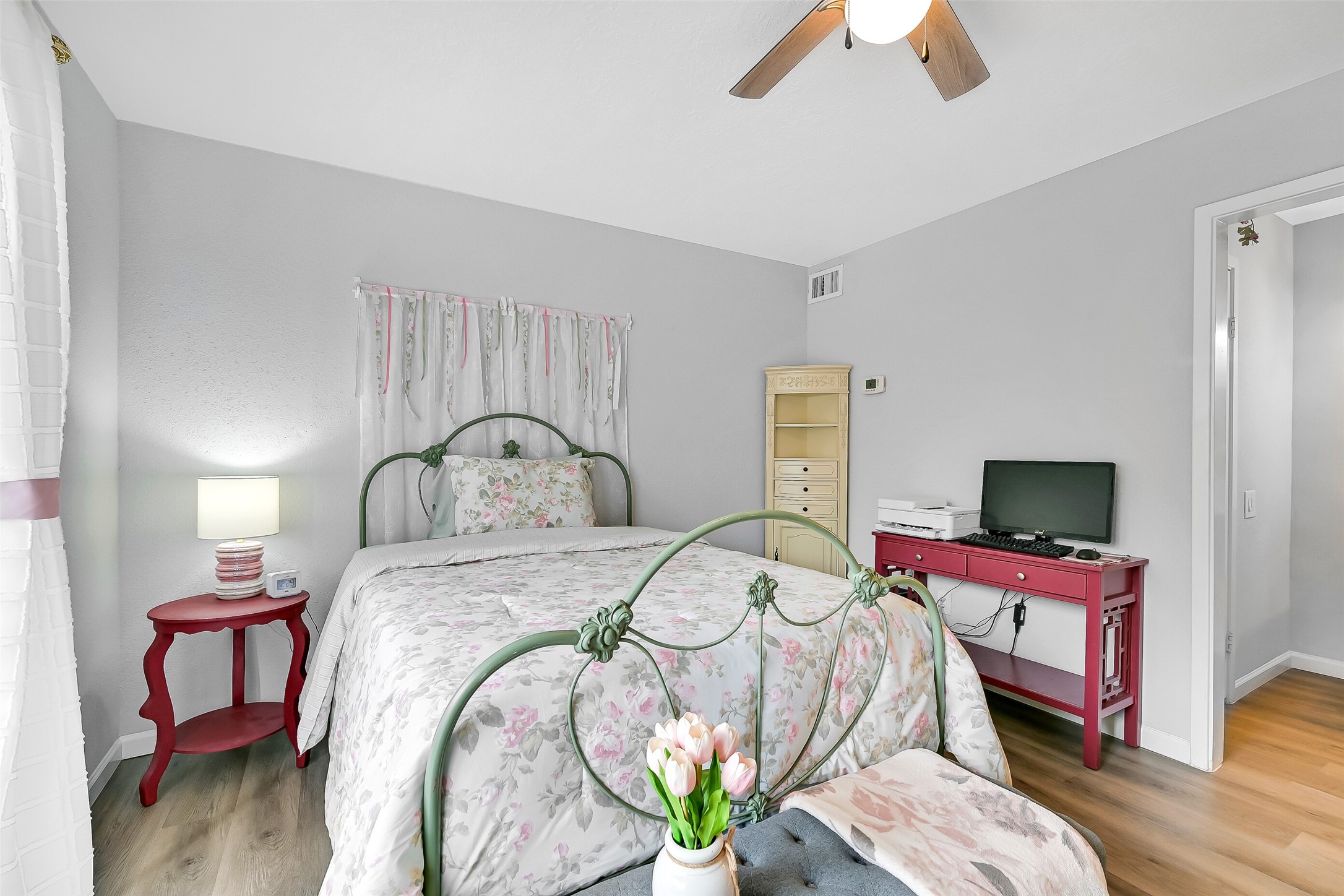 1500 Bay Area Boulevard 346 Property Photo 13