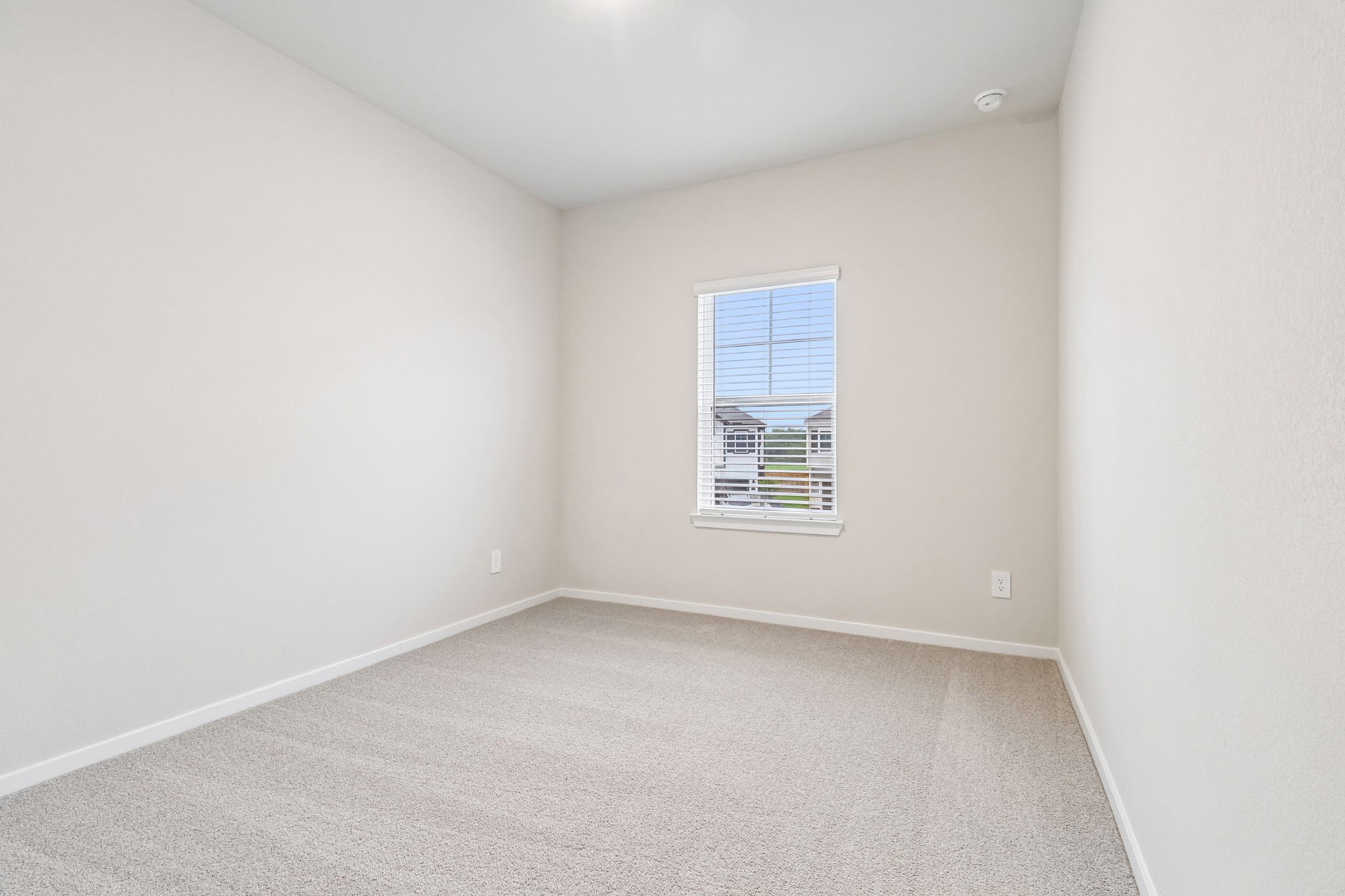 22623 Alamo Ridge Road Property Photo 6
