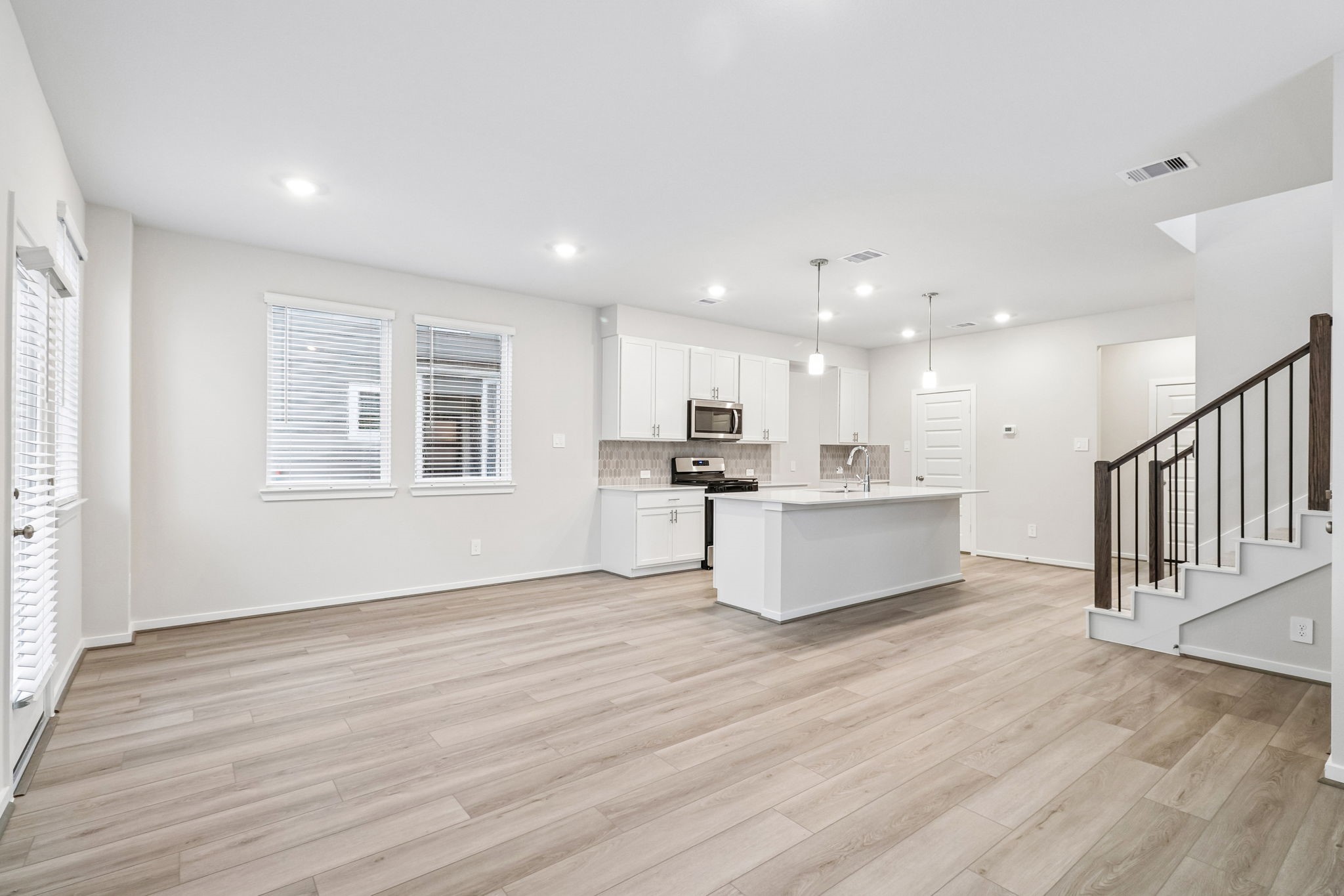 22623 Alamo Ridge Road Property Photo 10