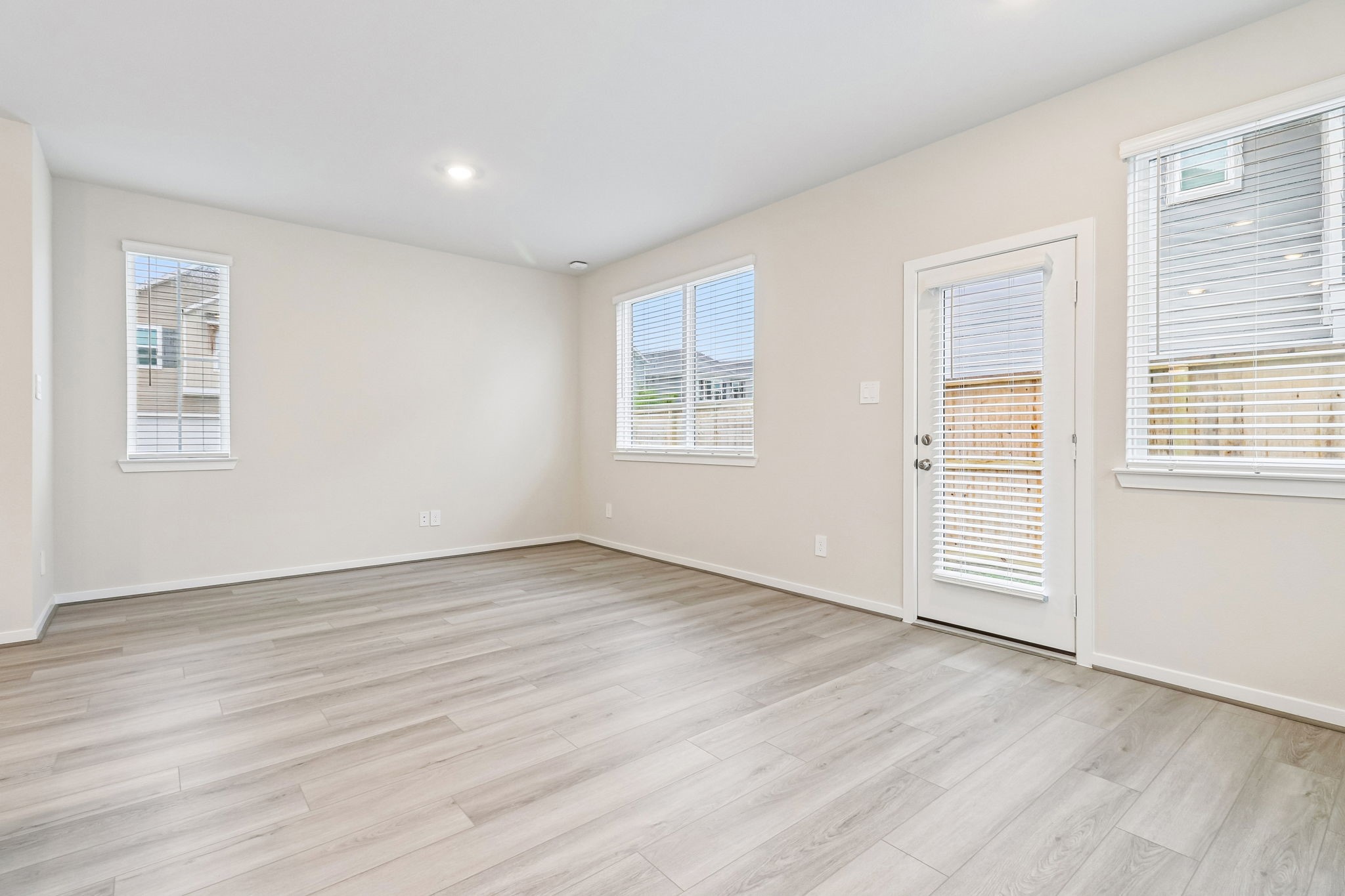 22623 Alamo Ridge Road Property Photo 12