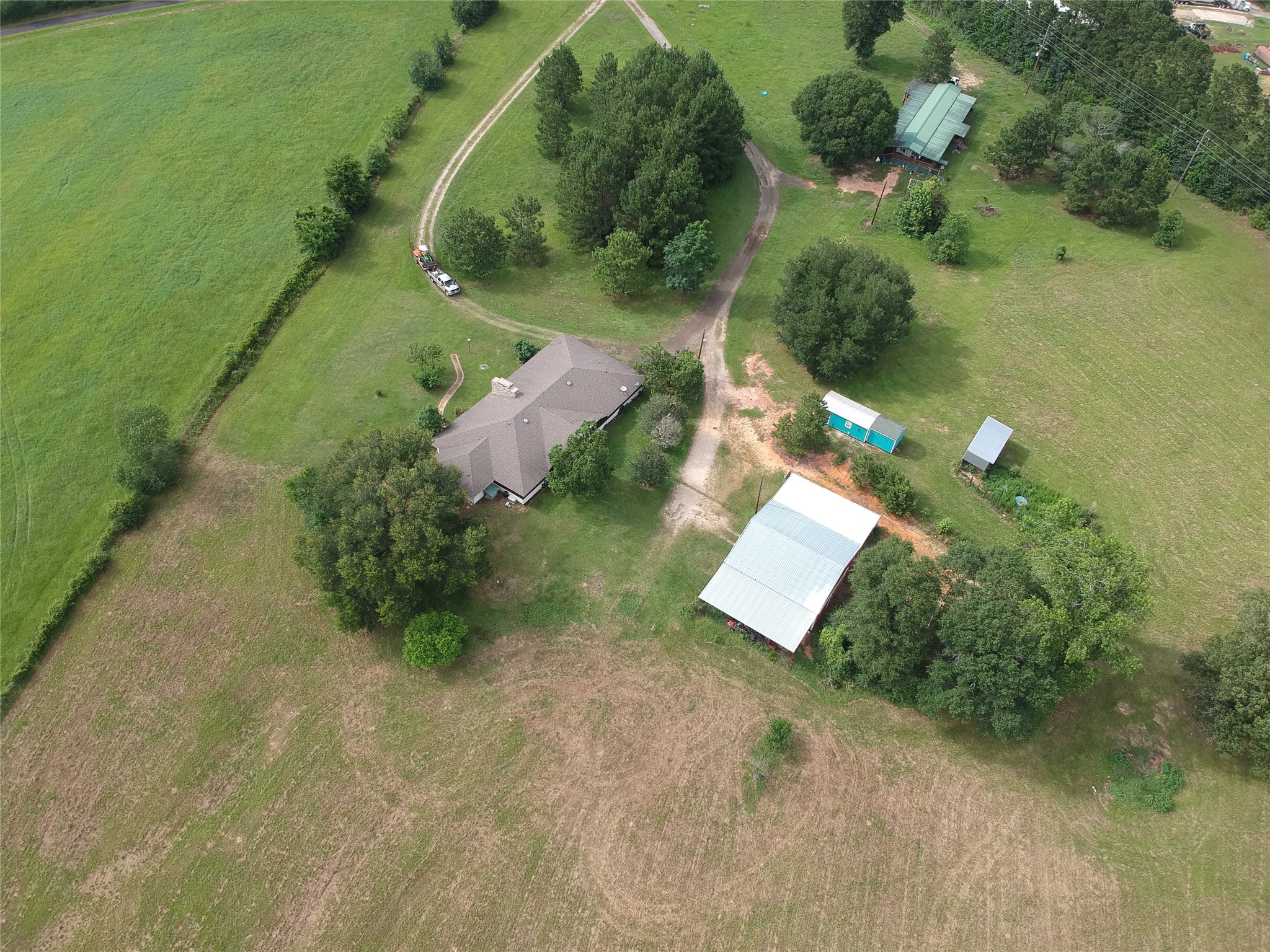 251 Cr 1050 Property Photo 5