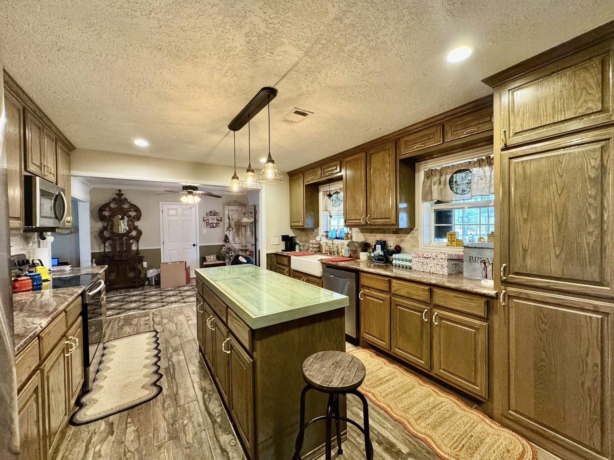 251 Cr 1050 Property Photo 29