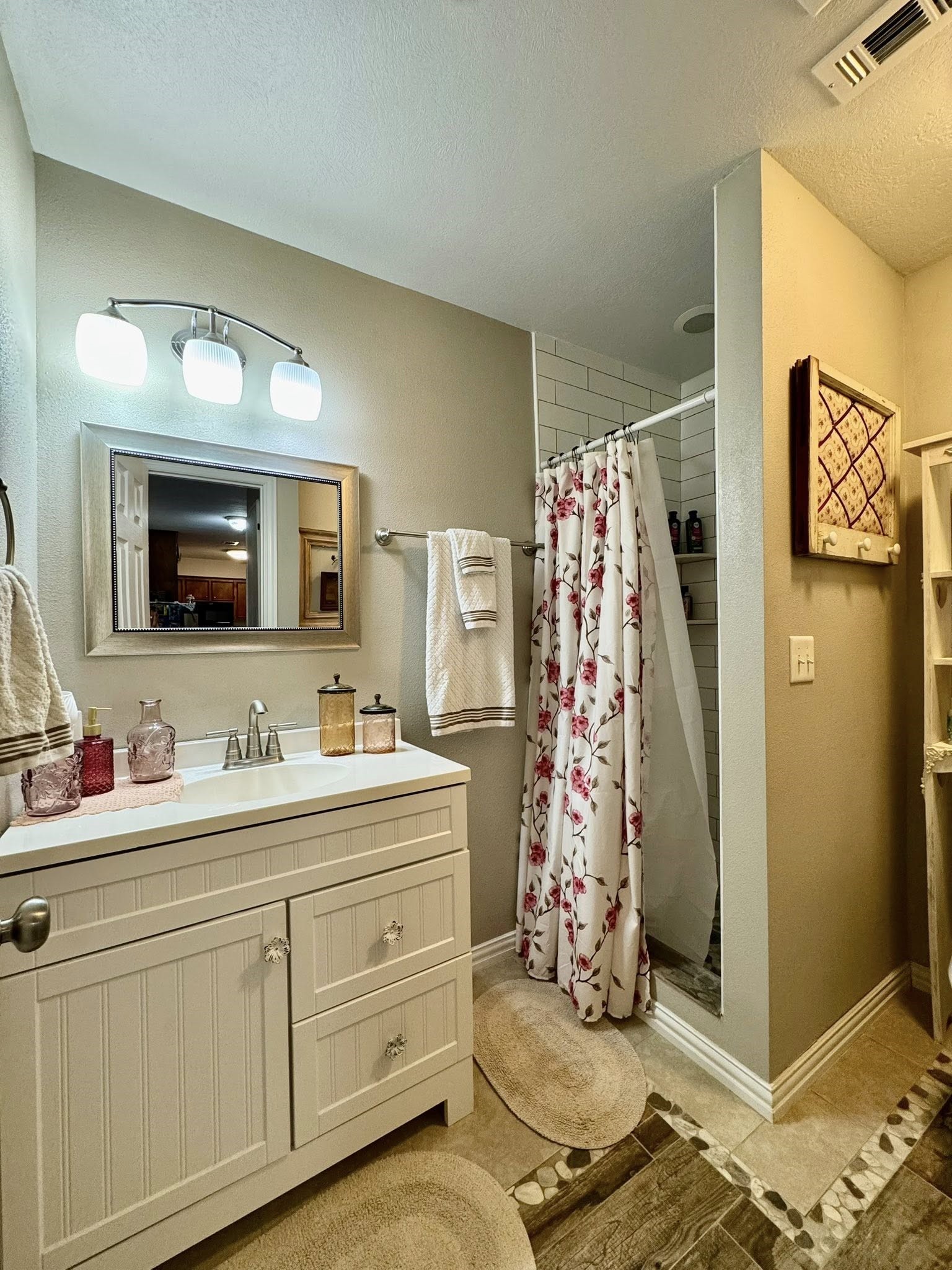 251 Cr 1050 Property Photo 38