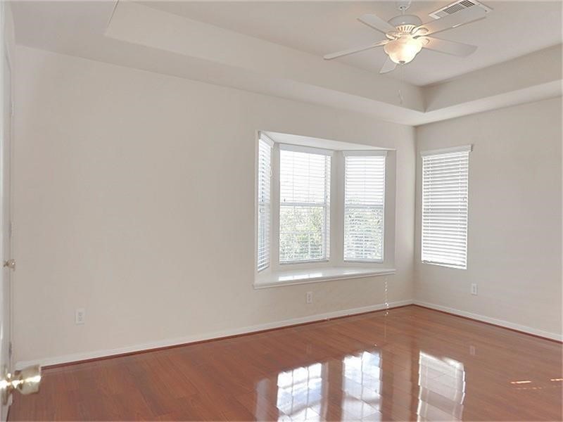 14427 Keystone Green Drive Property Photo 11