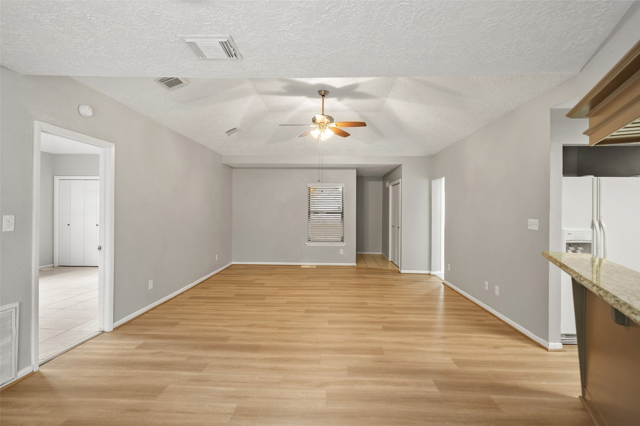 25 Shady Oak Lane Property Photo 4