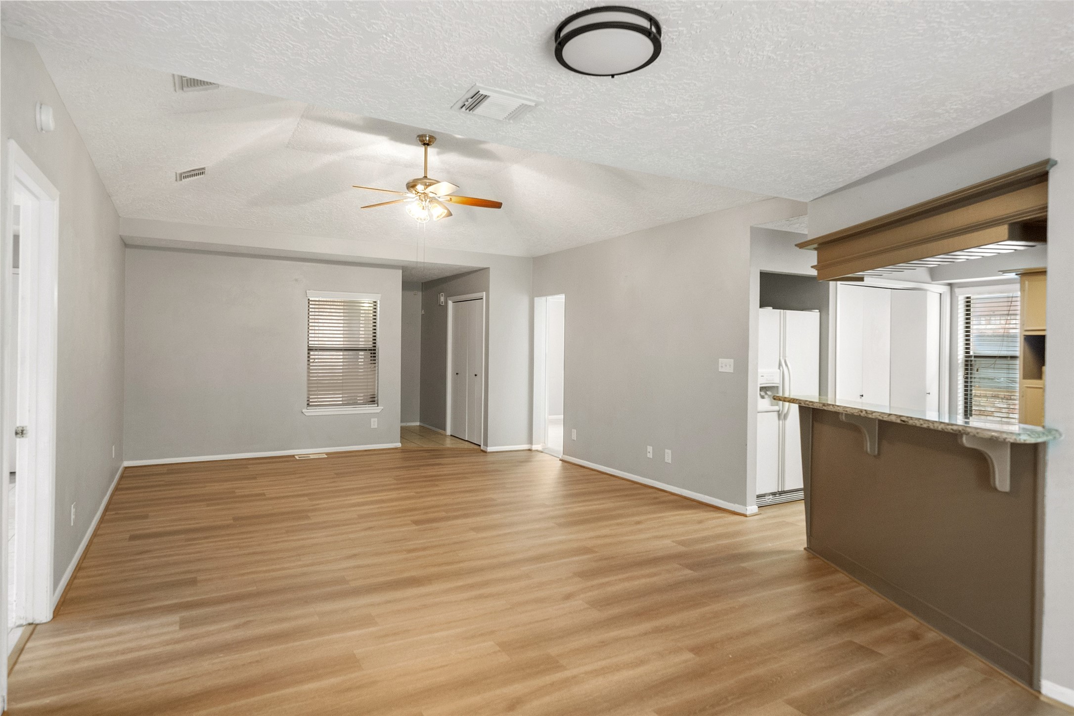 25 Shady Oak Lane Property Photo 6