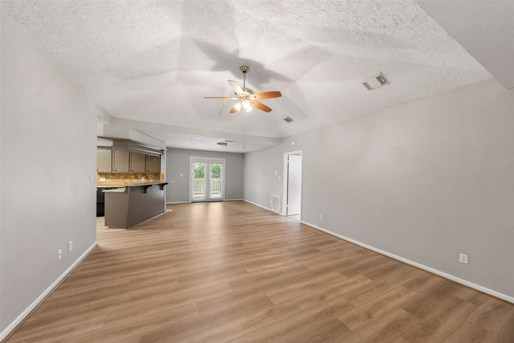 25 Shady Oak Lane Property Photo 7