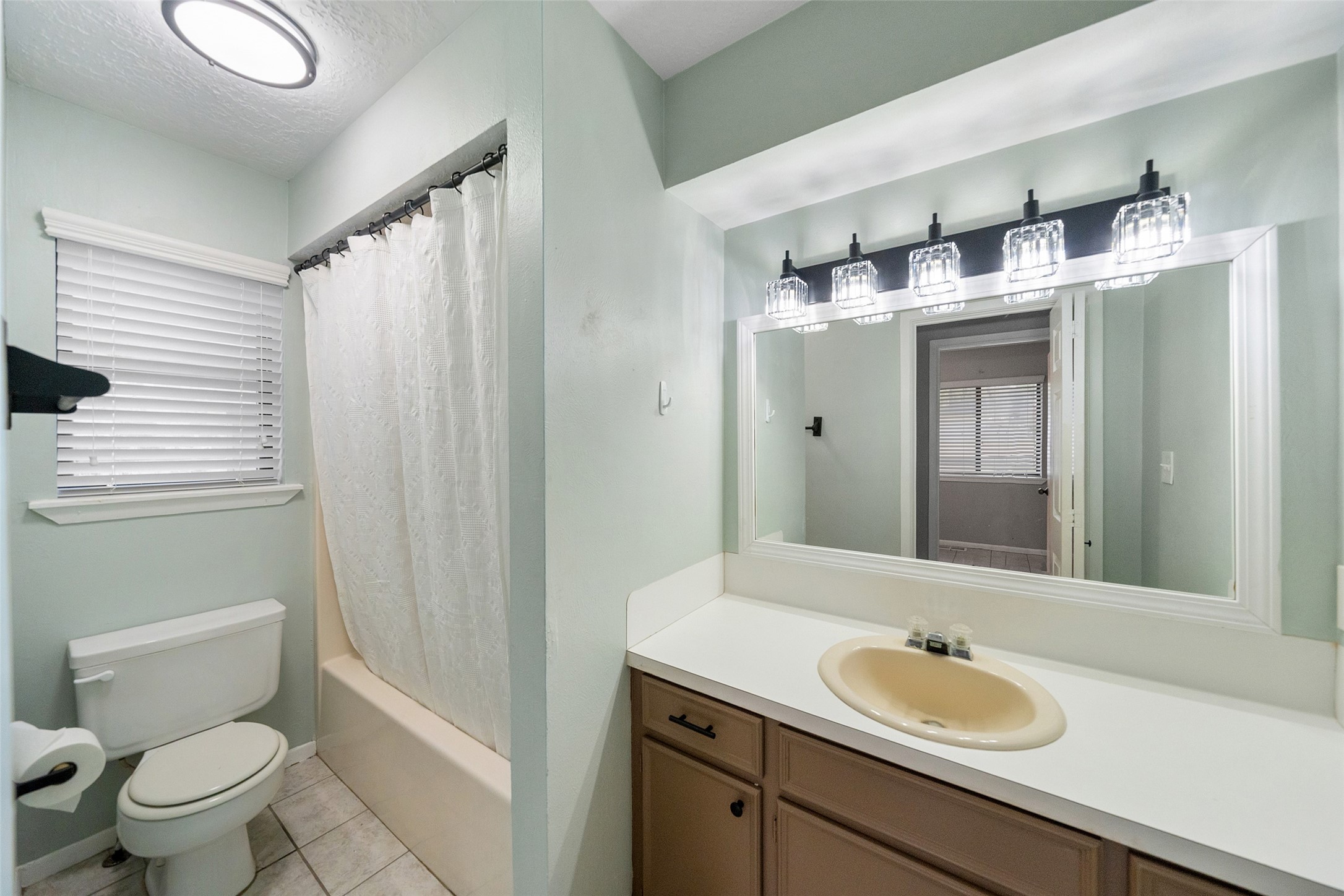 25 Shady Oak Lane Property Photo 19