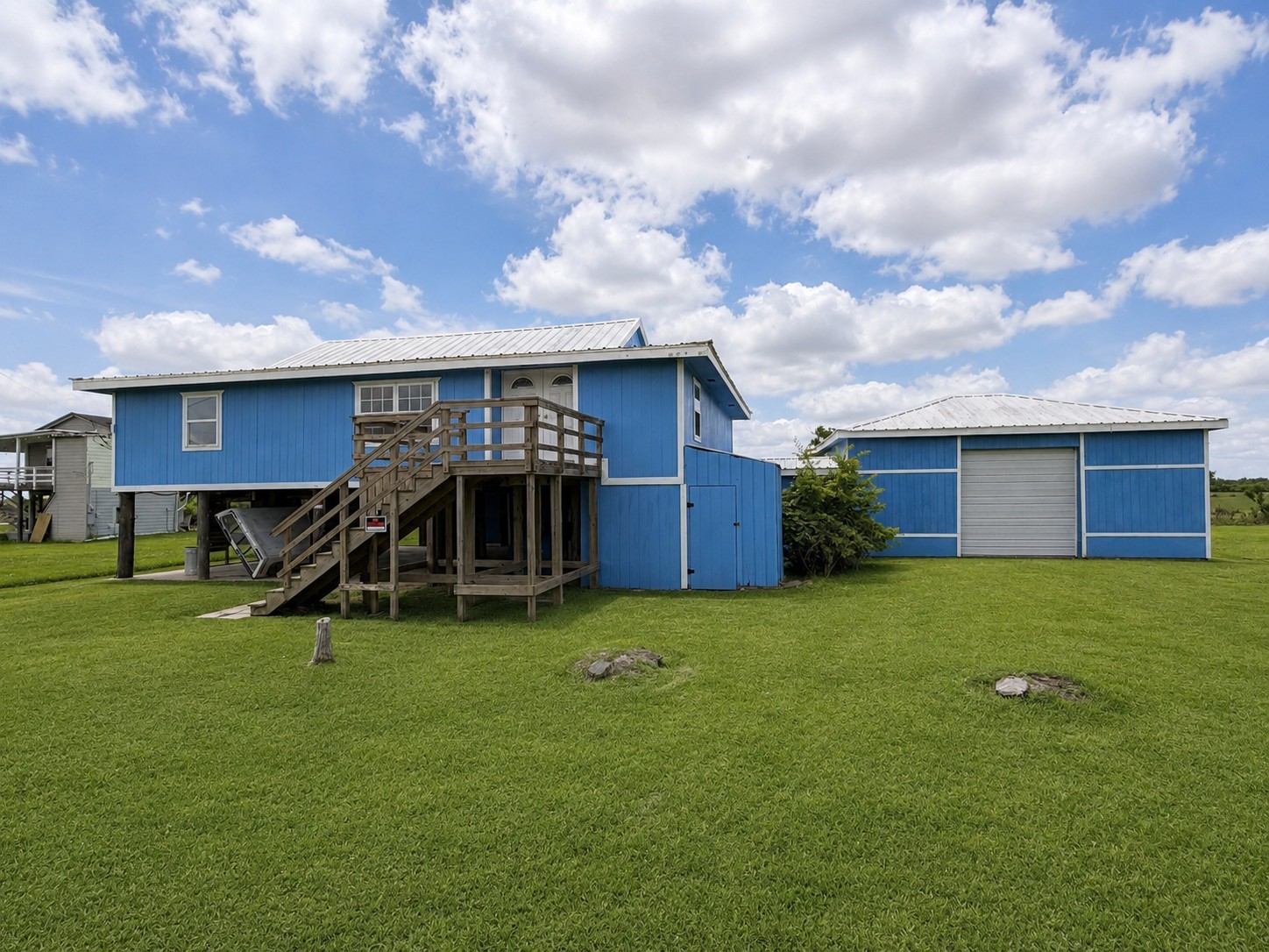 2534 Bastrop Property Photo 1