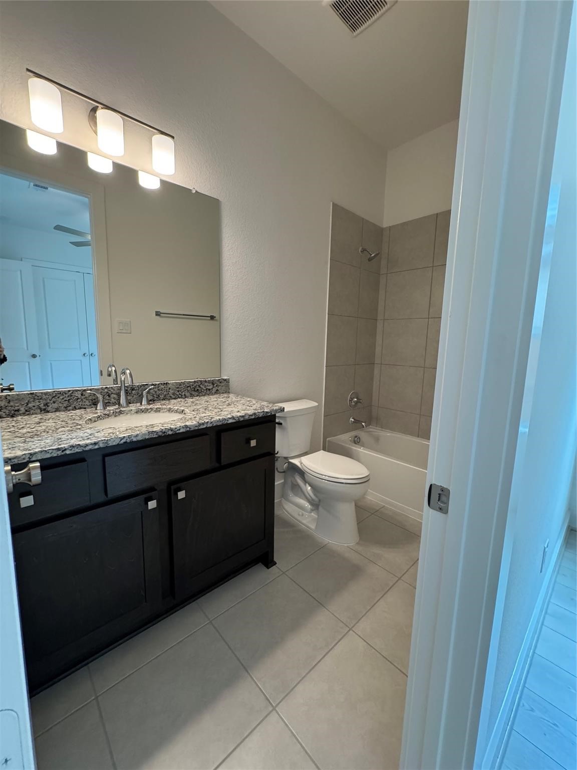 7129 Carriage Light Drive Property Photo 13