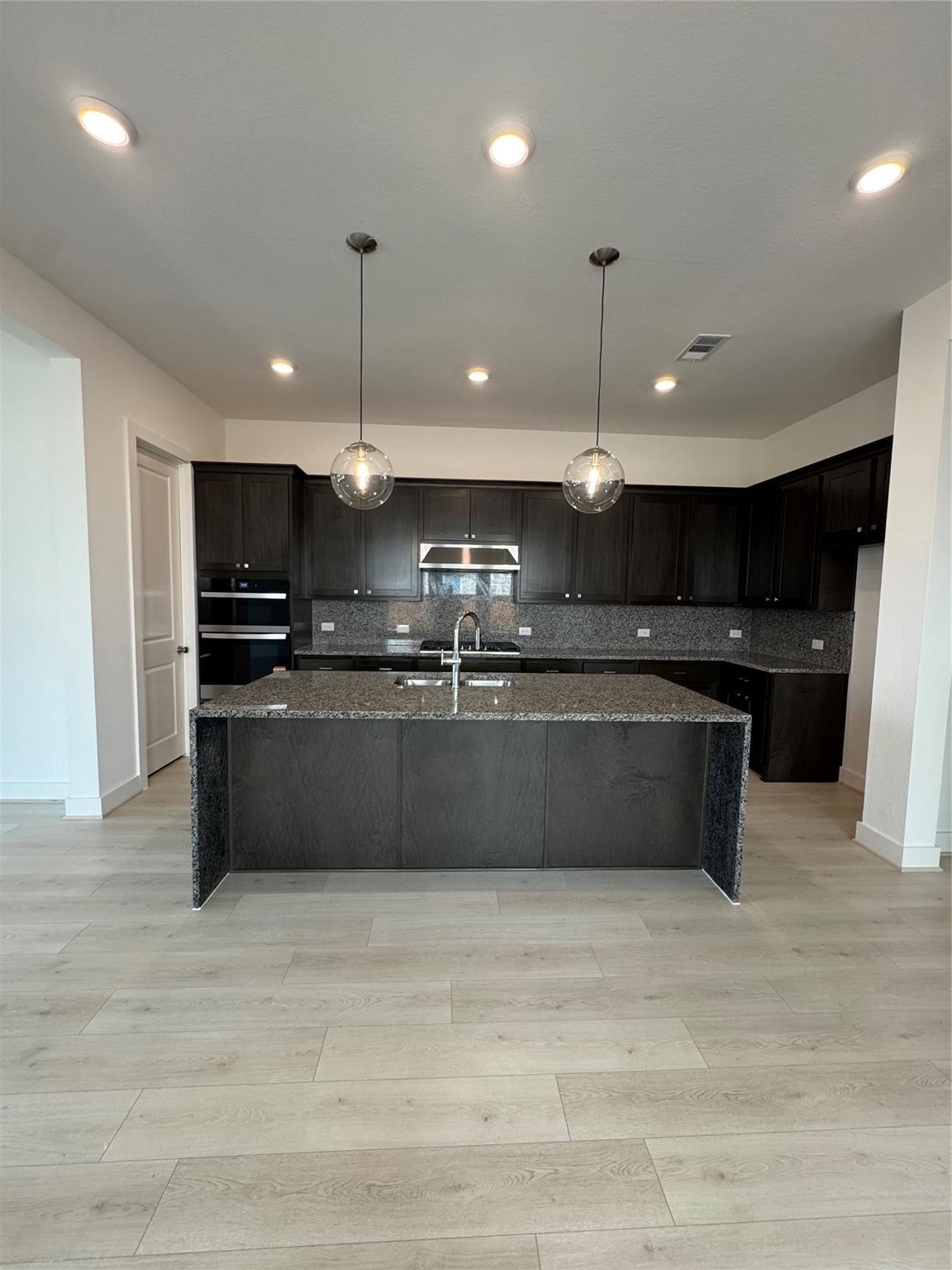 7129 Carriage Light Drive Property Photo 20