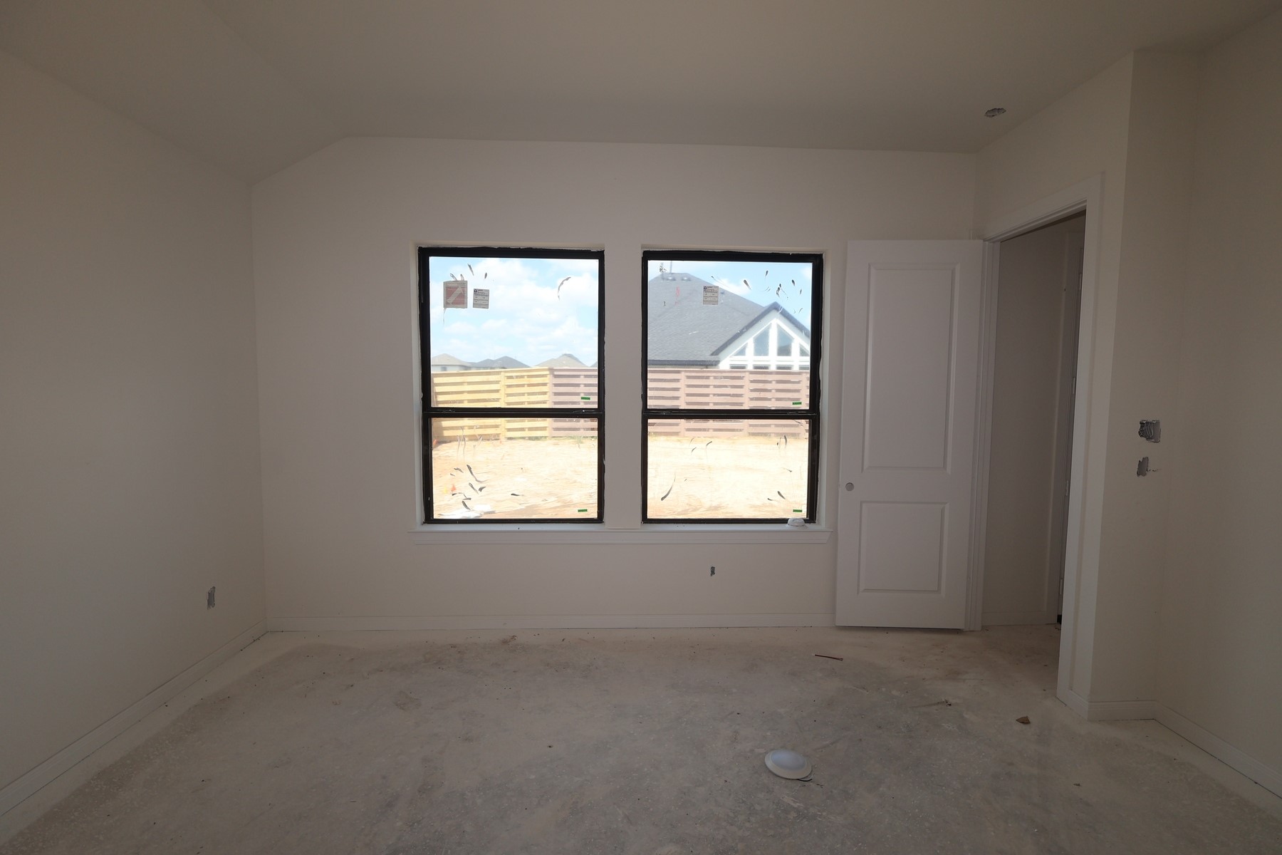 4614 Gemini Street Property Photo 21