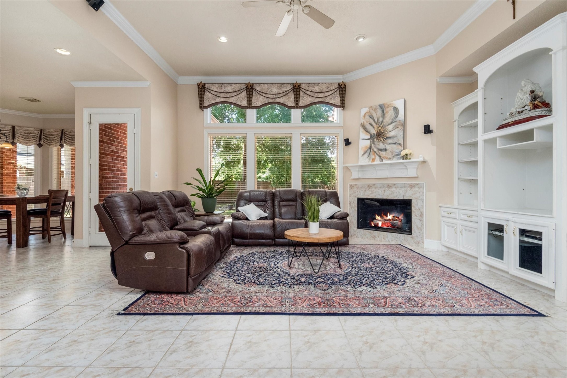 9707 Chipstead Circle Property Photo 3